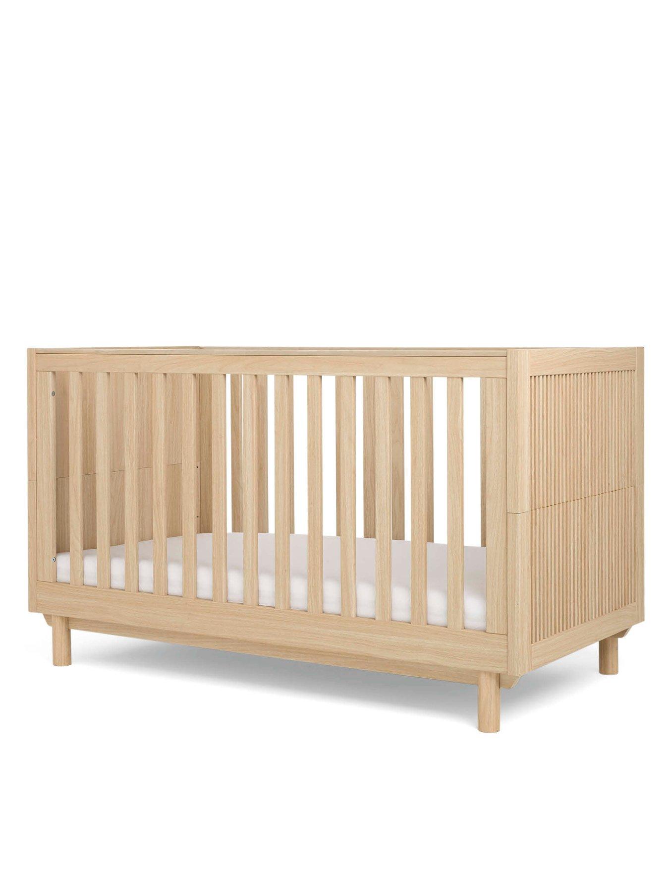 Image 4 of 7 of Mamas & Papas Oska Cot Bed - Natural Oak