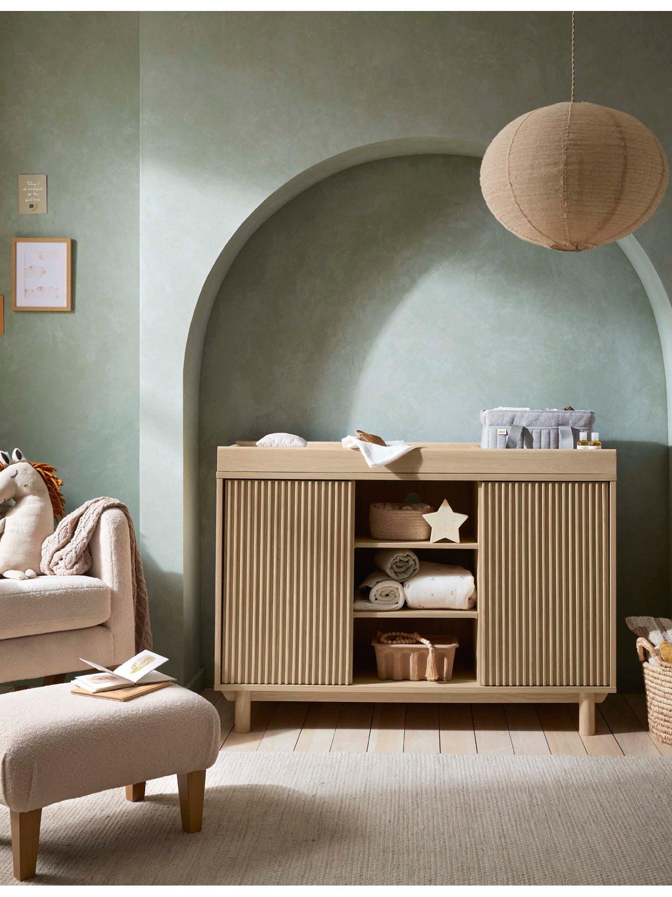 Mamas & Papas Oska Wide Dresser Changer - Natural Oak