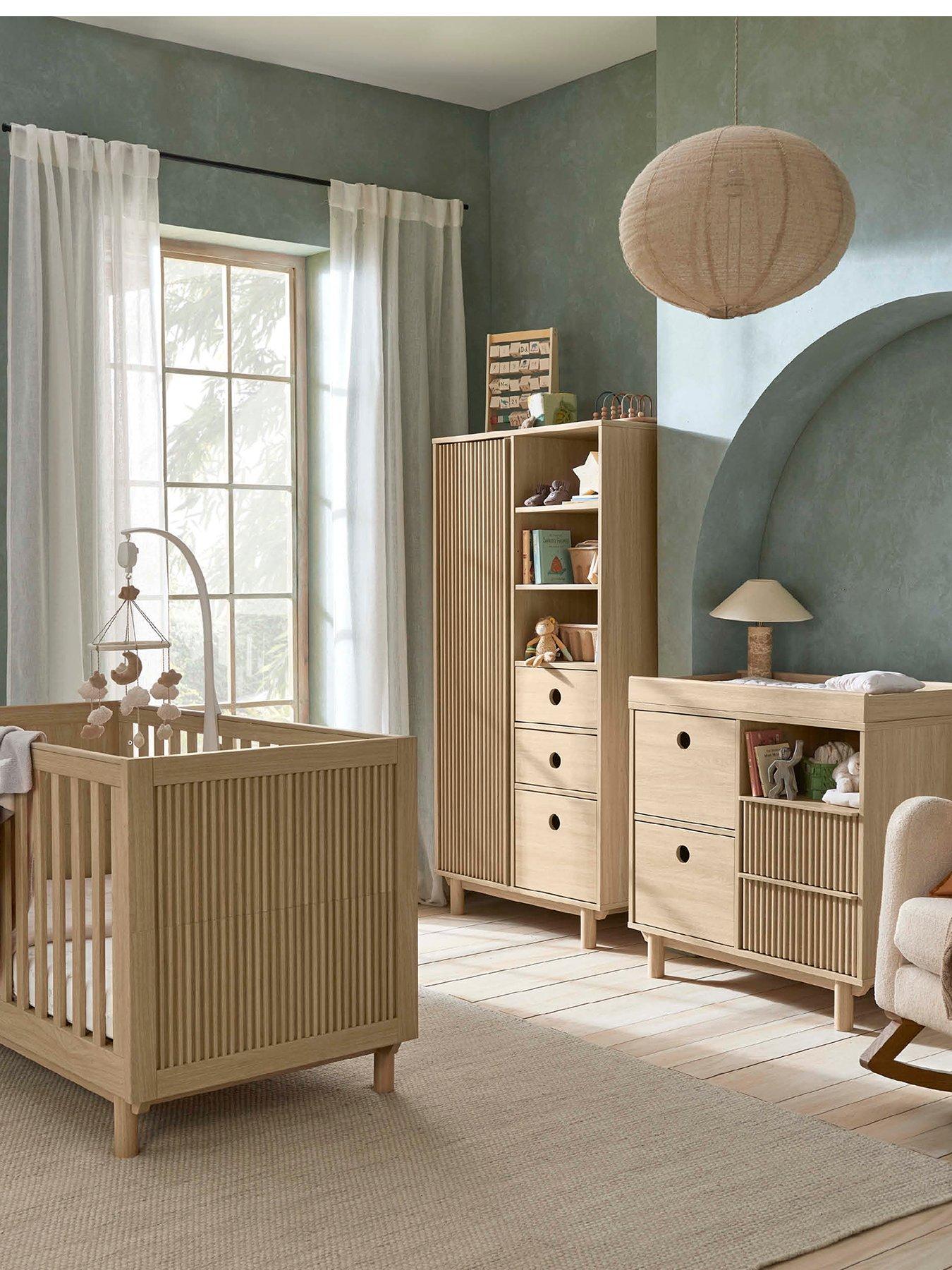 Image 2 of 7 of Mamas & Papas Oska Narrow Range (Cotbed, Narrow Dresser &amp; Wardrobe) - Natural Oak