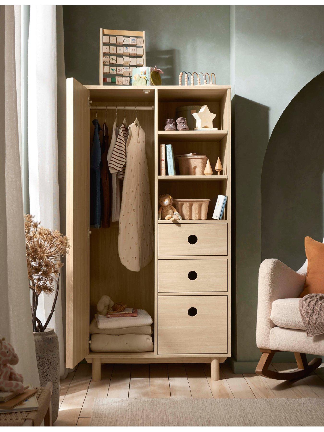 Image 7 of 7 of Mamas & Papas Oska Narrow Range (Cotbed, Narrow Dresser &amp; Wardrobe) - Natural Oak