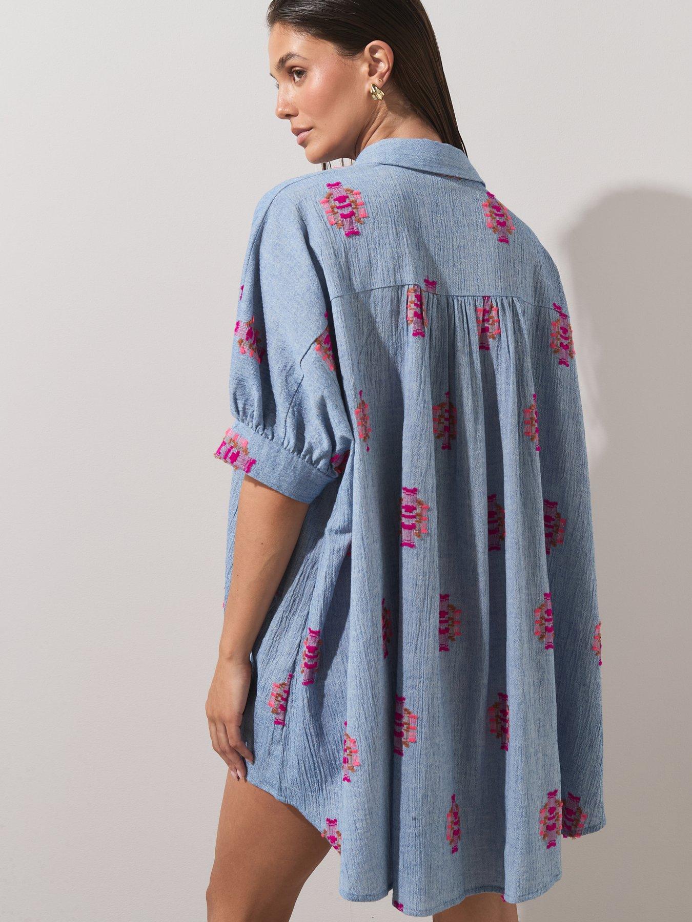  image of the-very-collection-chambray-jacquard-oversized-beach-shirt-multi