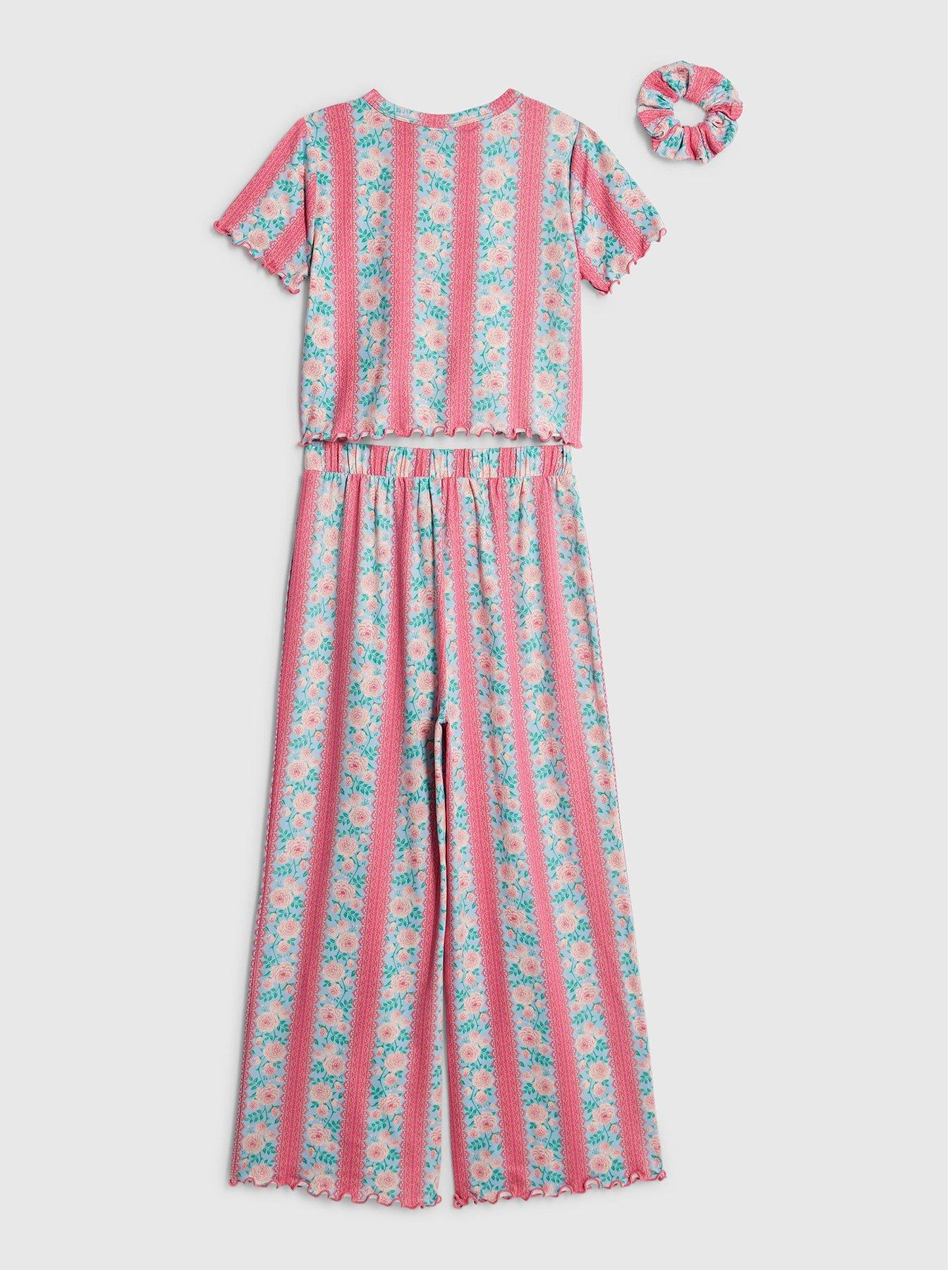  image of river-island-older-girls-ditsy-floral-pyjama-scrunchie-set-blue