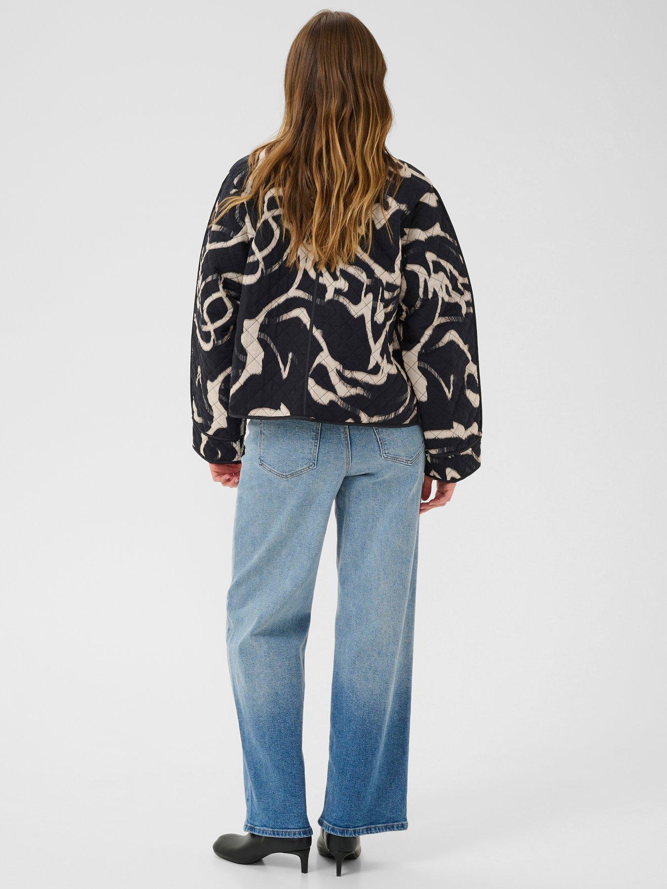 Image 2 of 5 of Kaffe Kakayla Jacket - Black