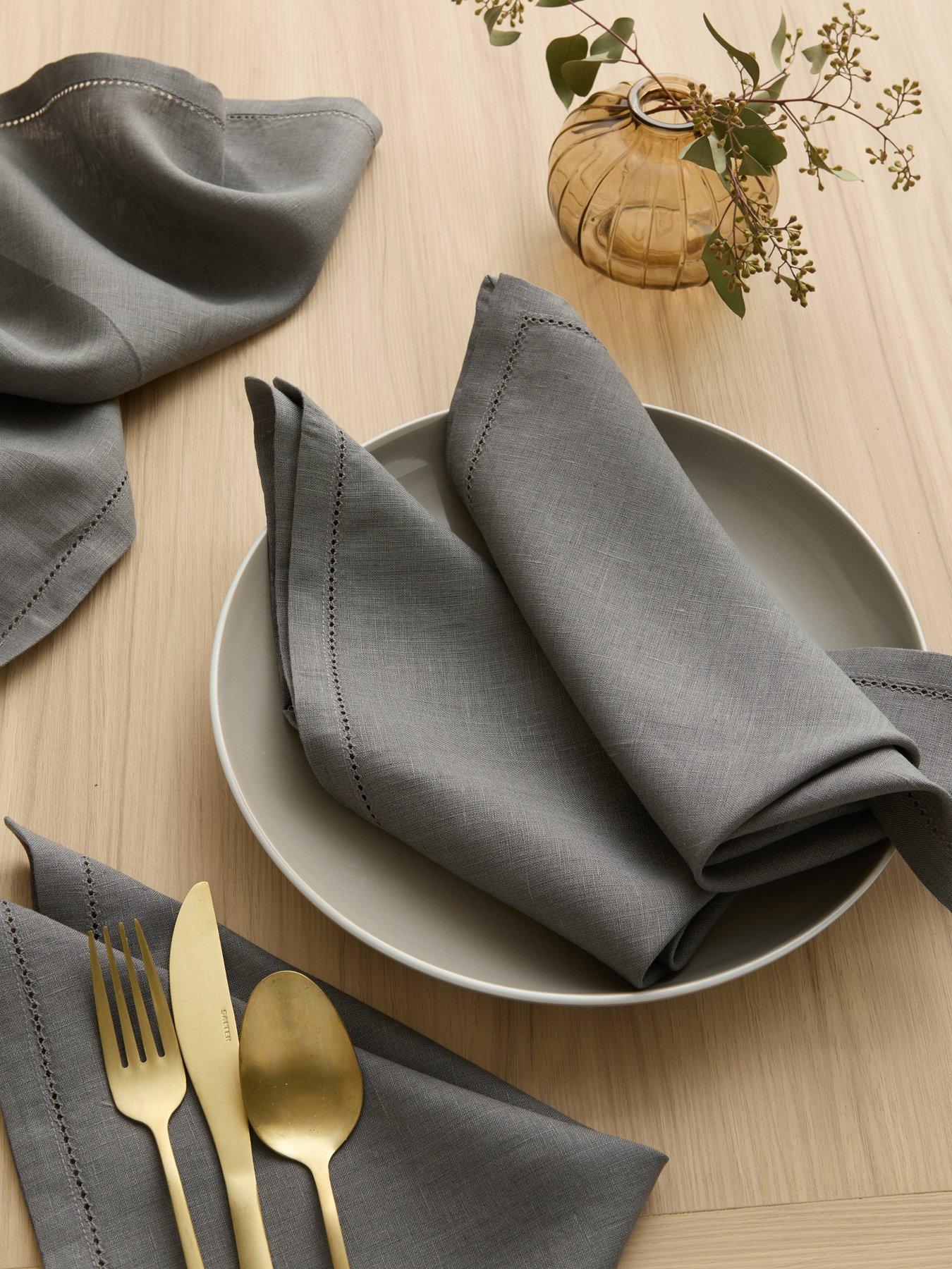 The Very Collection Set Of 4 Charcoal Linen Napkins 40 X 40cm
