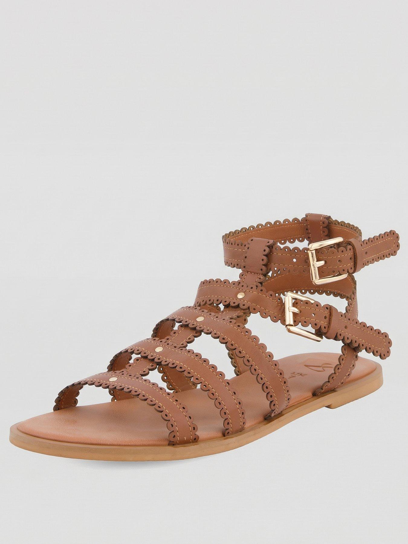 stillFront image of the-very-collection-scalloped-gladiator