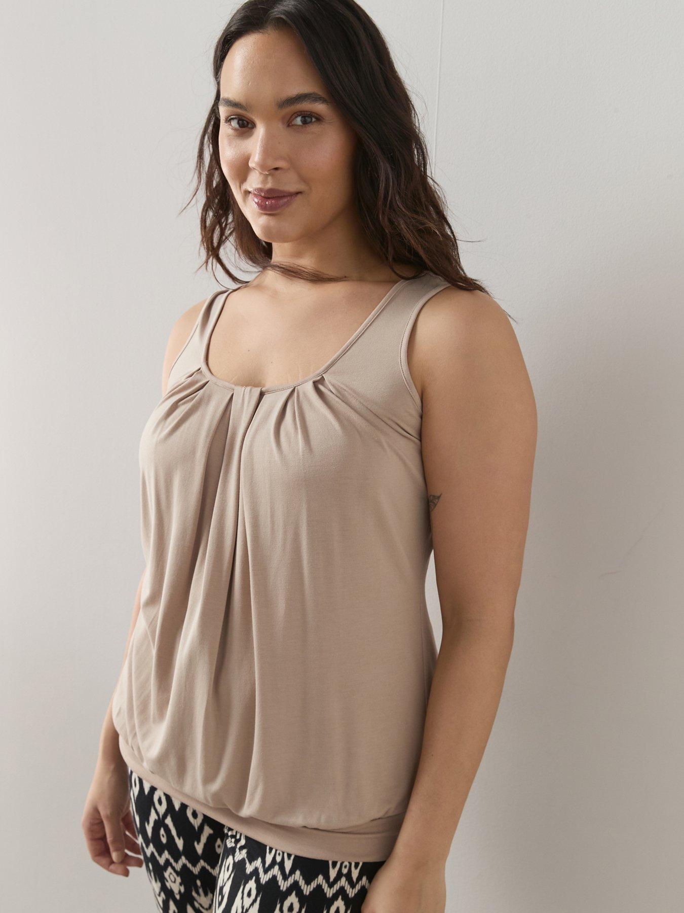 the-very-collection-curve-banded-hem-vest-beige