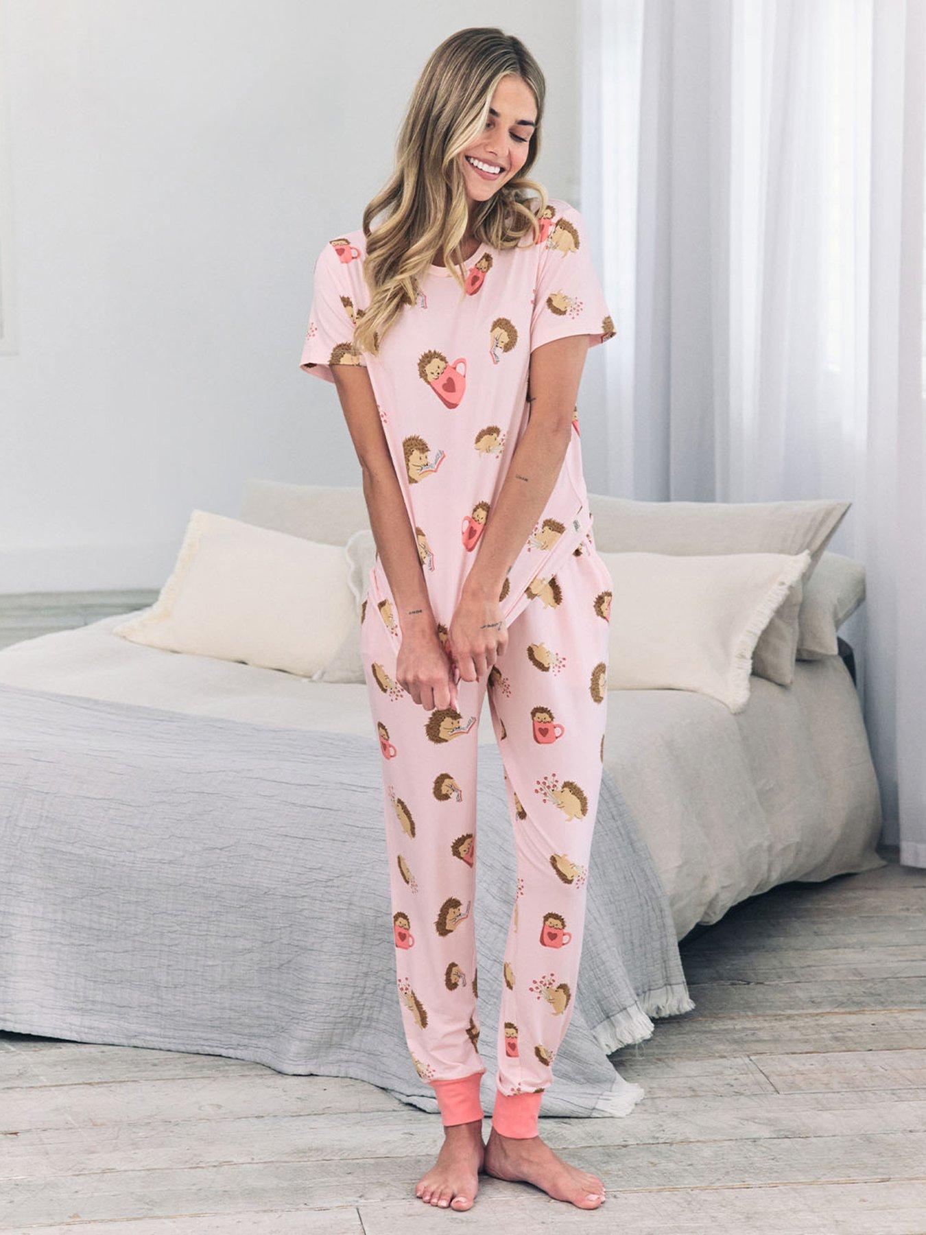 undefined Chelea Peers Ss Crew Neck And Jogger Bottom Set With Hedgehog Print In Polyester