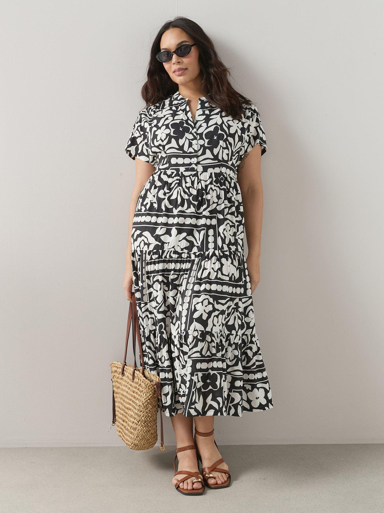 The Very Collection Curve Tiered Printed Midi Dress
