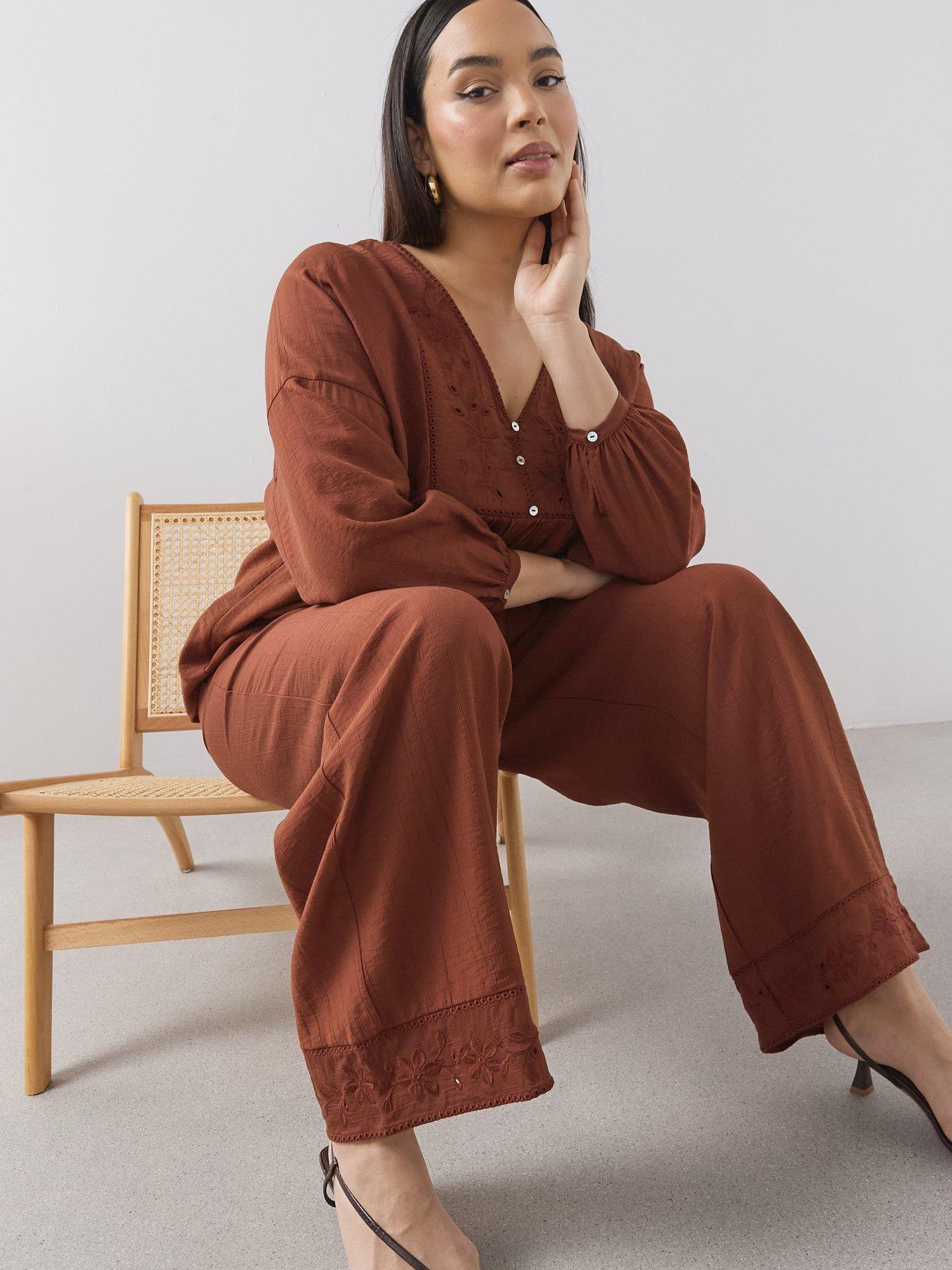 Image 4 of 6 of The Very Collection Curve Embroidered V Neck Blouse Co-ord