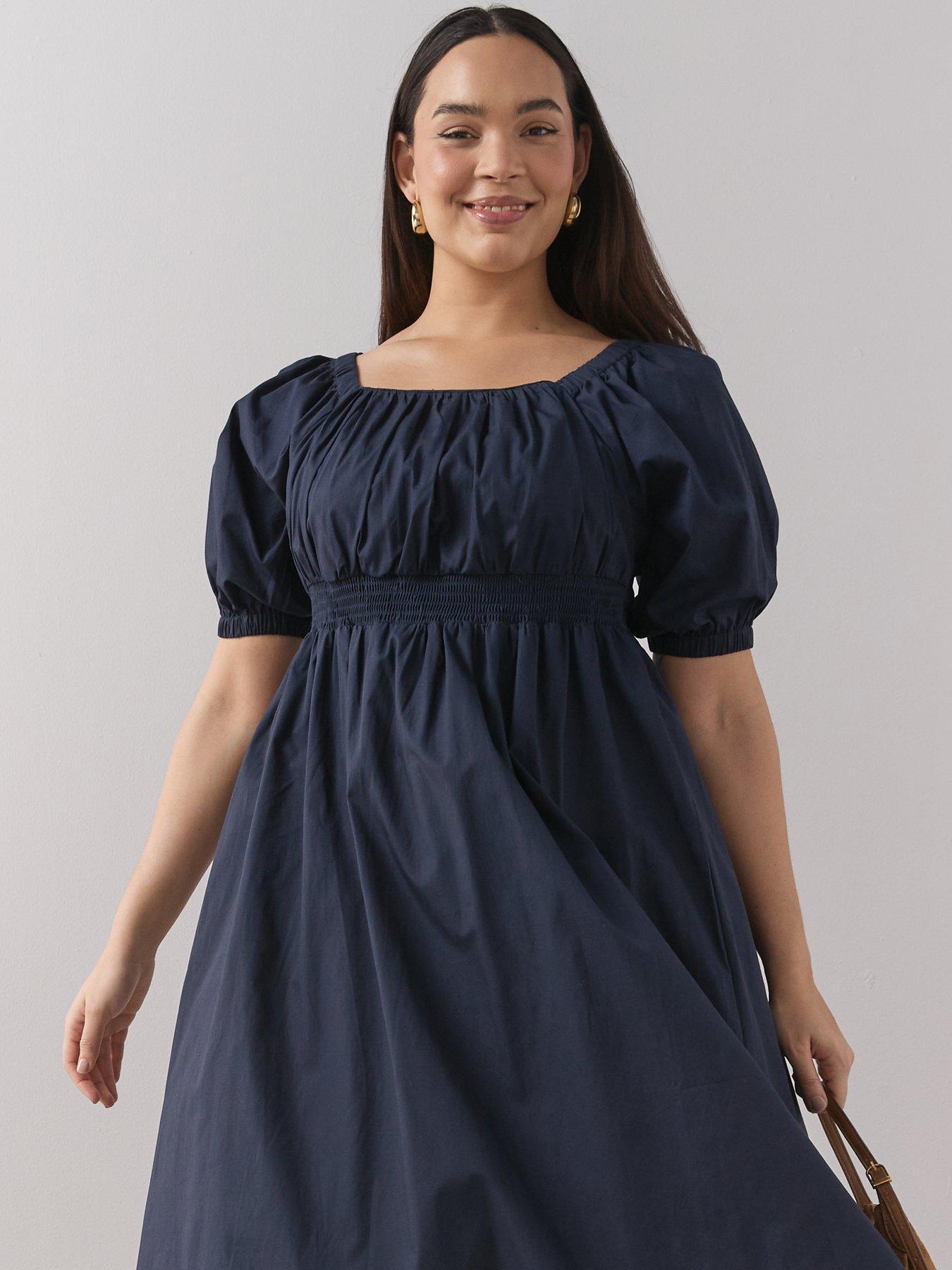 Image 6 of 6 of The Very Collection Curve Shirred Waist Short Sleeve Midi Dress