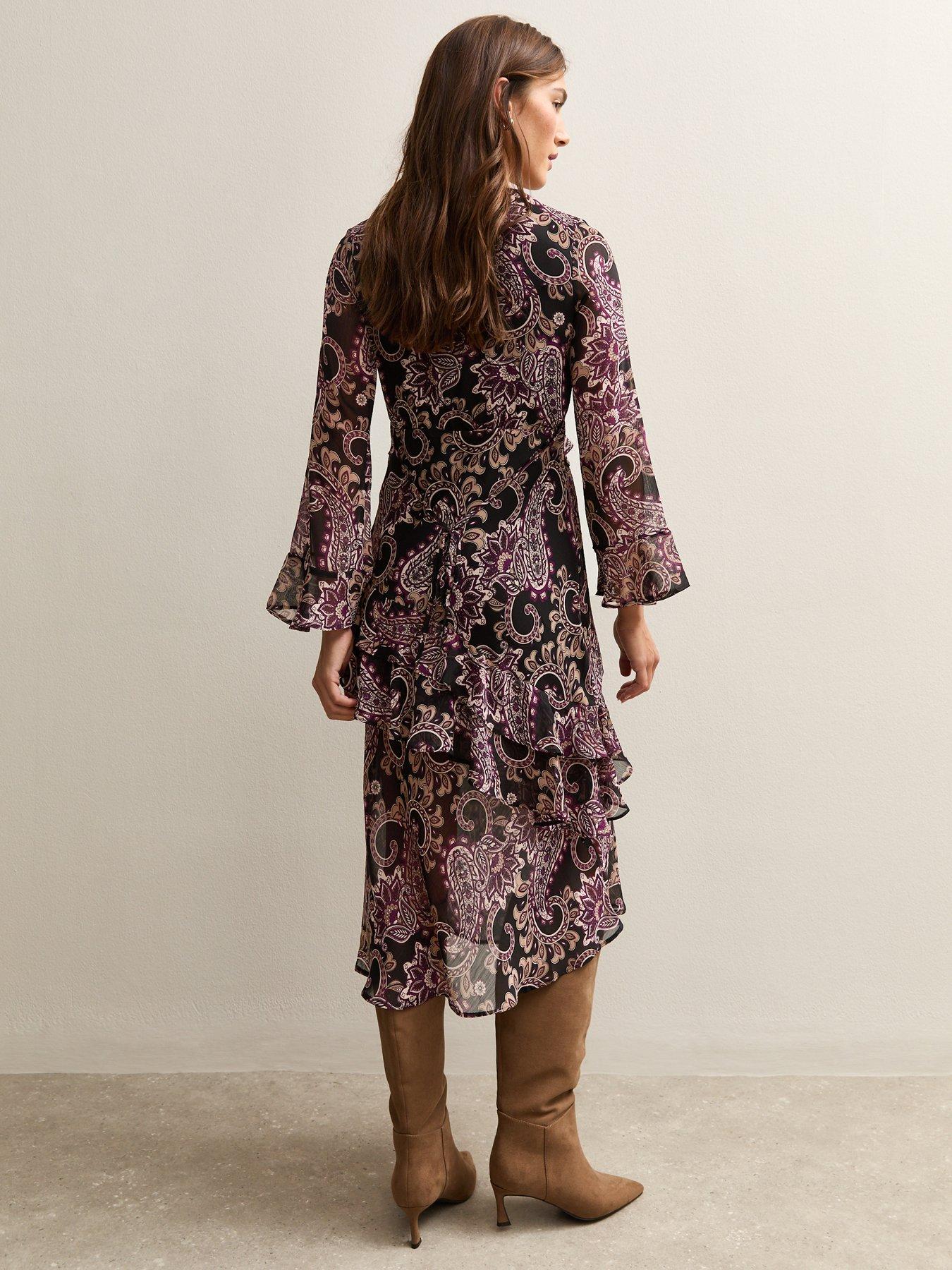 New Look Black Paisley Print Chiffon Midi Dress | Littlewoods