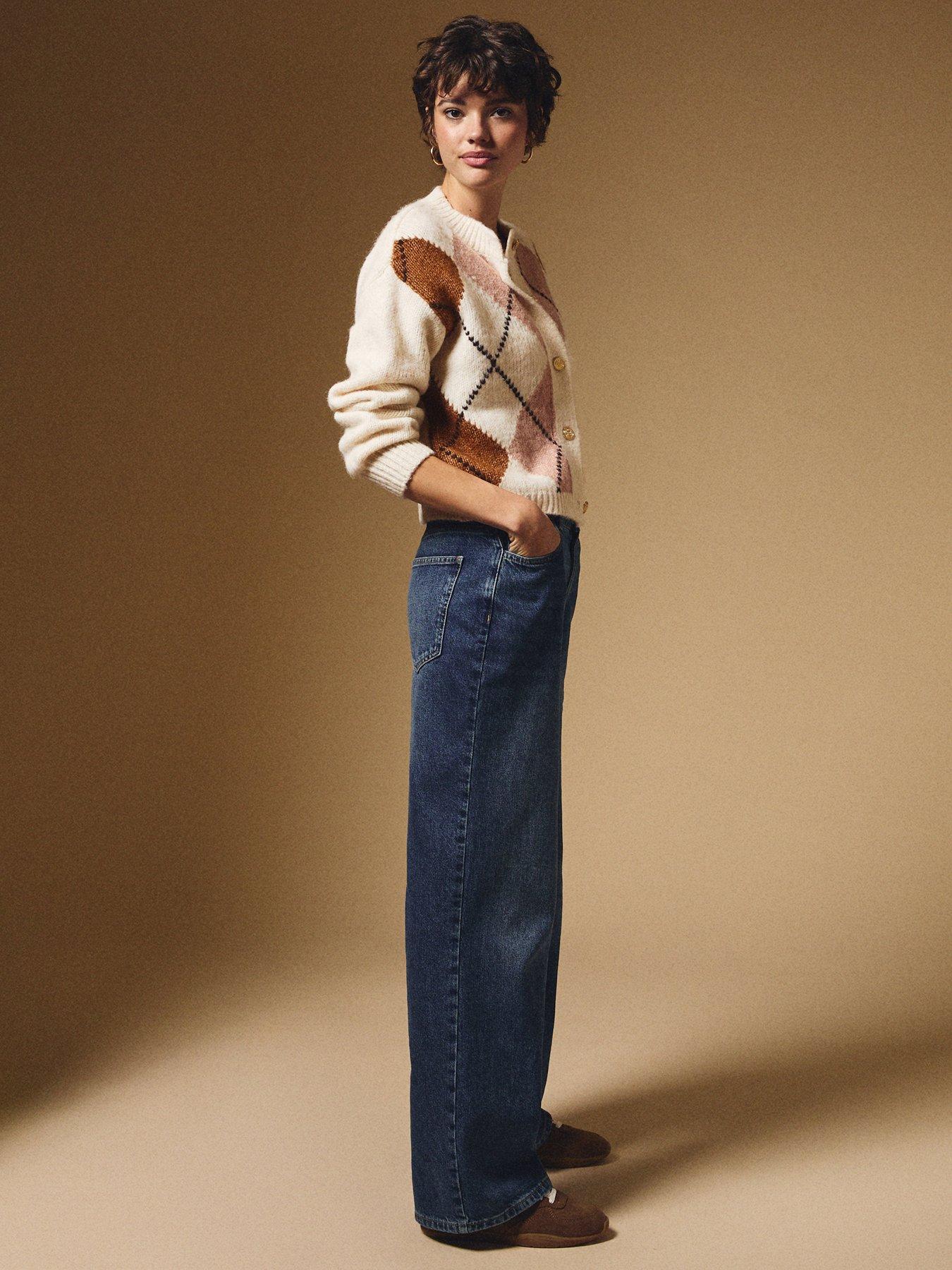  image of new-look-argyle-pattern-crew-neck-cardigan-cream