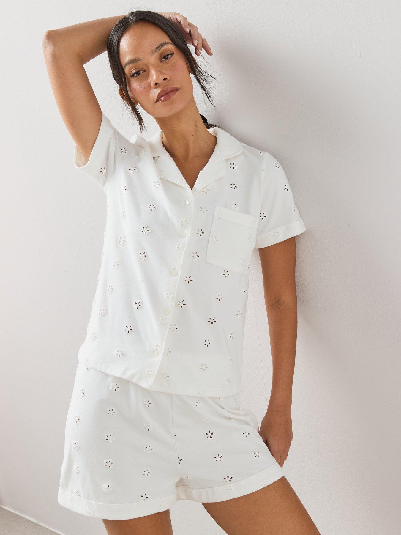 The Very Collection Short Sleeve Cut Out Broidere Short Pj Set