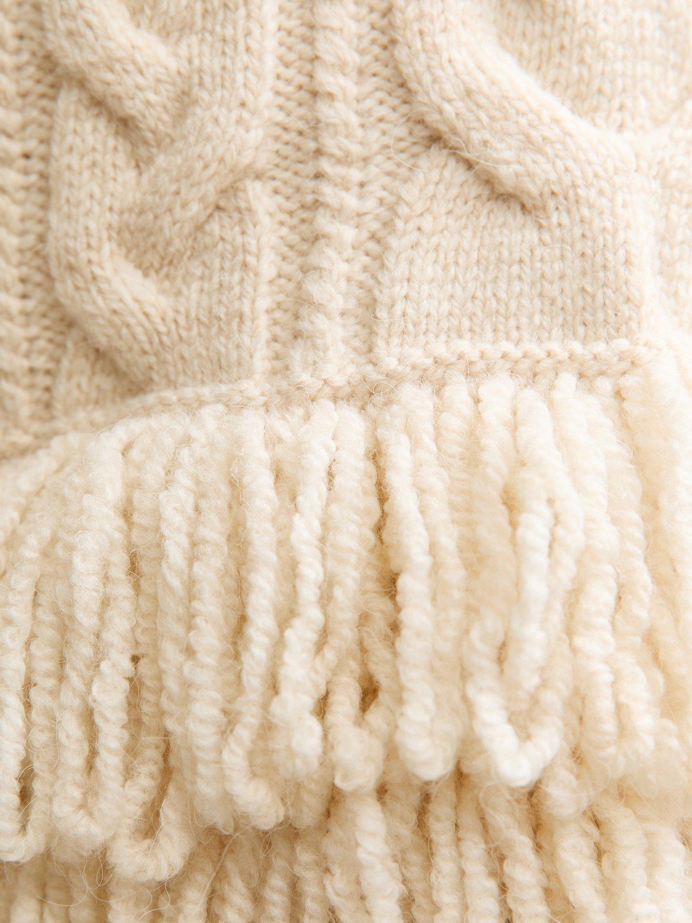 image of new-look-cable-knit-fringe-hem-jumper-cream