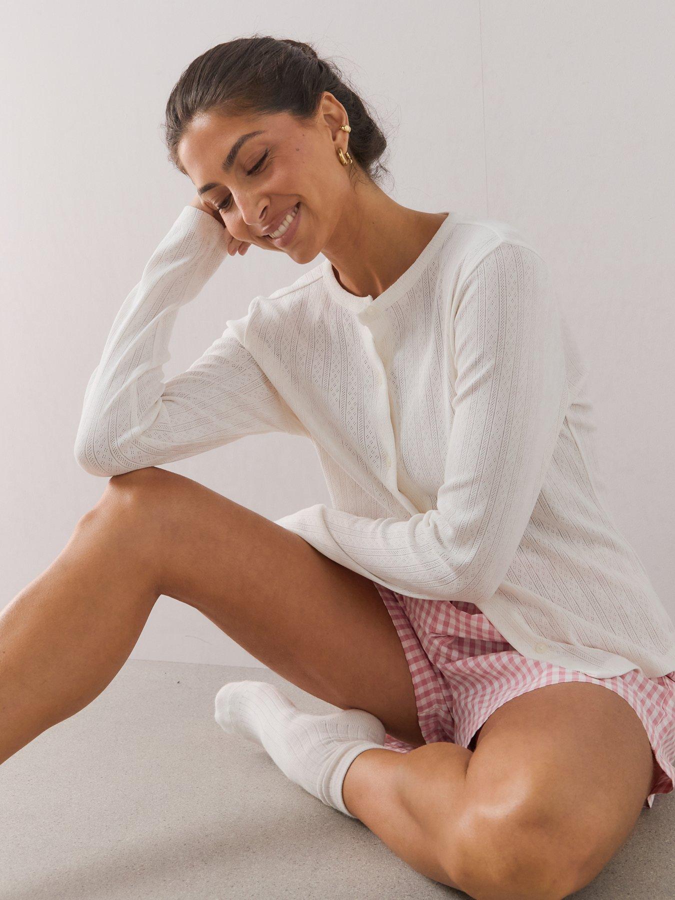 Image 4 of 6 of The Very Collection Long Sleeve Pointelle Top And Gingham Short Pyjama Set - White/Pink
