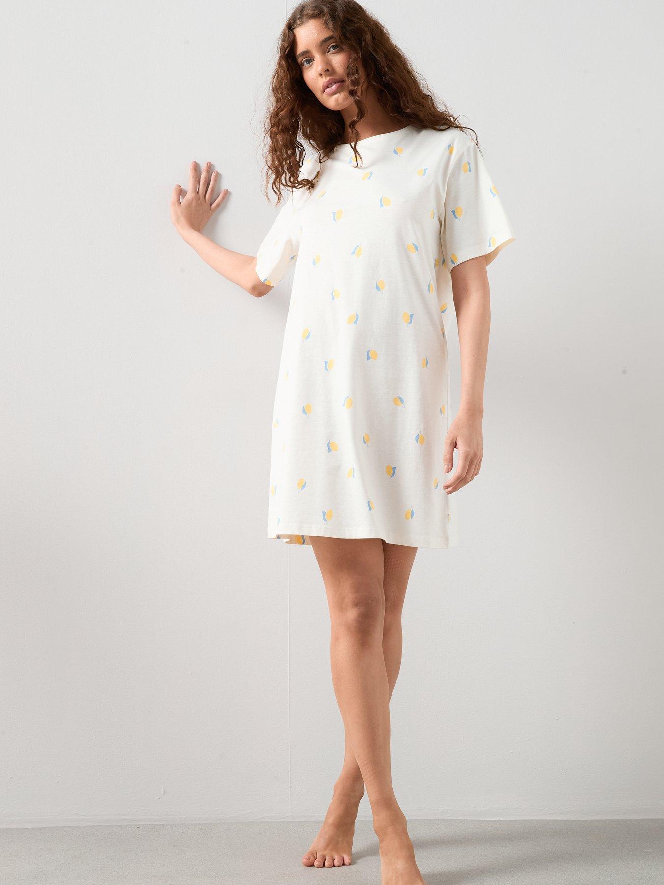 Image 6 of 7 of The Very Collection 2 Pack Lemon Print Nightdress - Multi