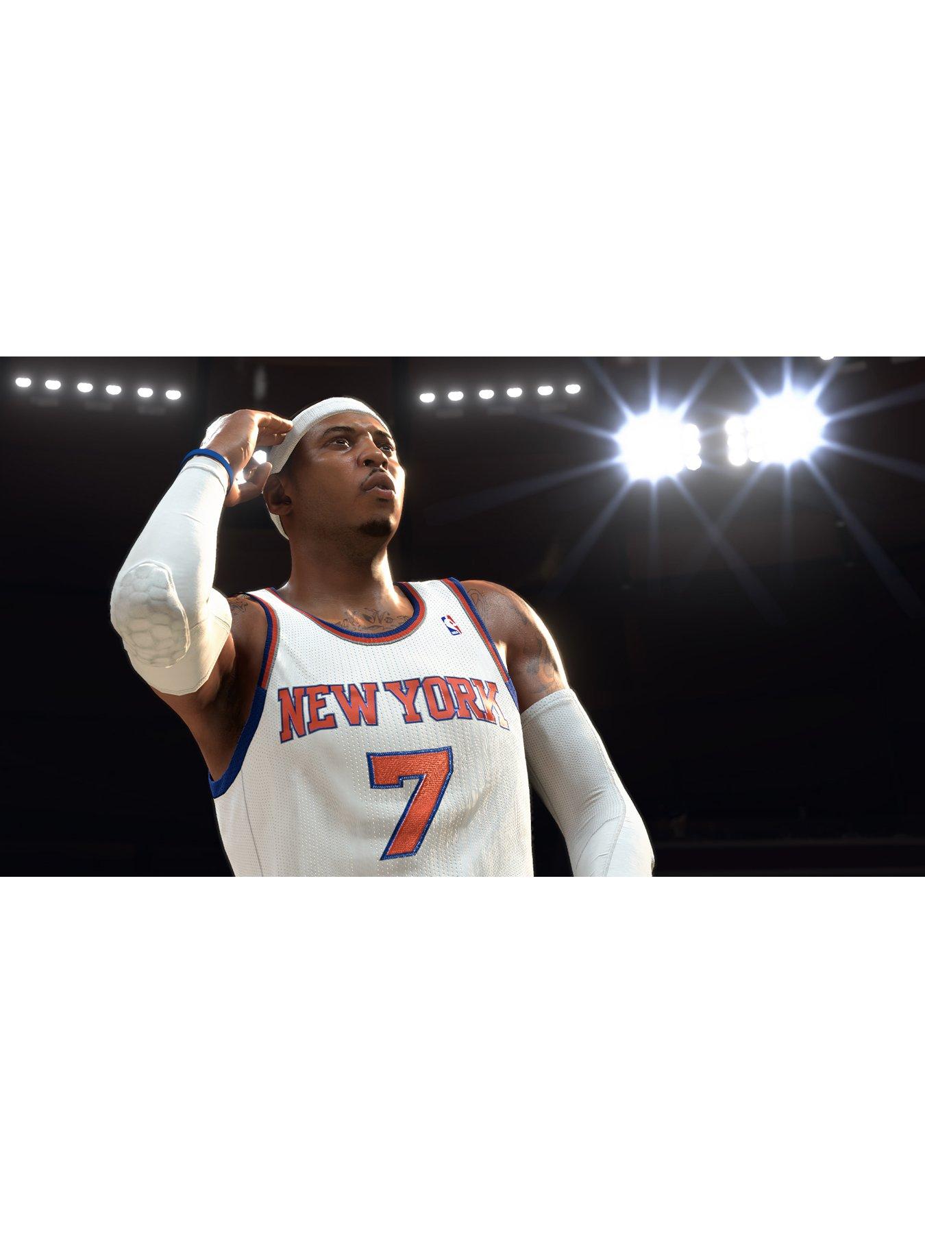 Image 4 of 8 of PlayStation 5 Disc Console NBA 2K26 Bundle &amp; EA SPORTS FC&trade; 26