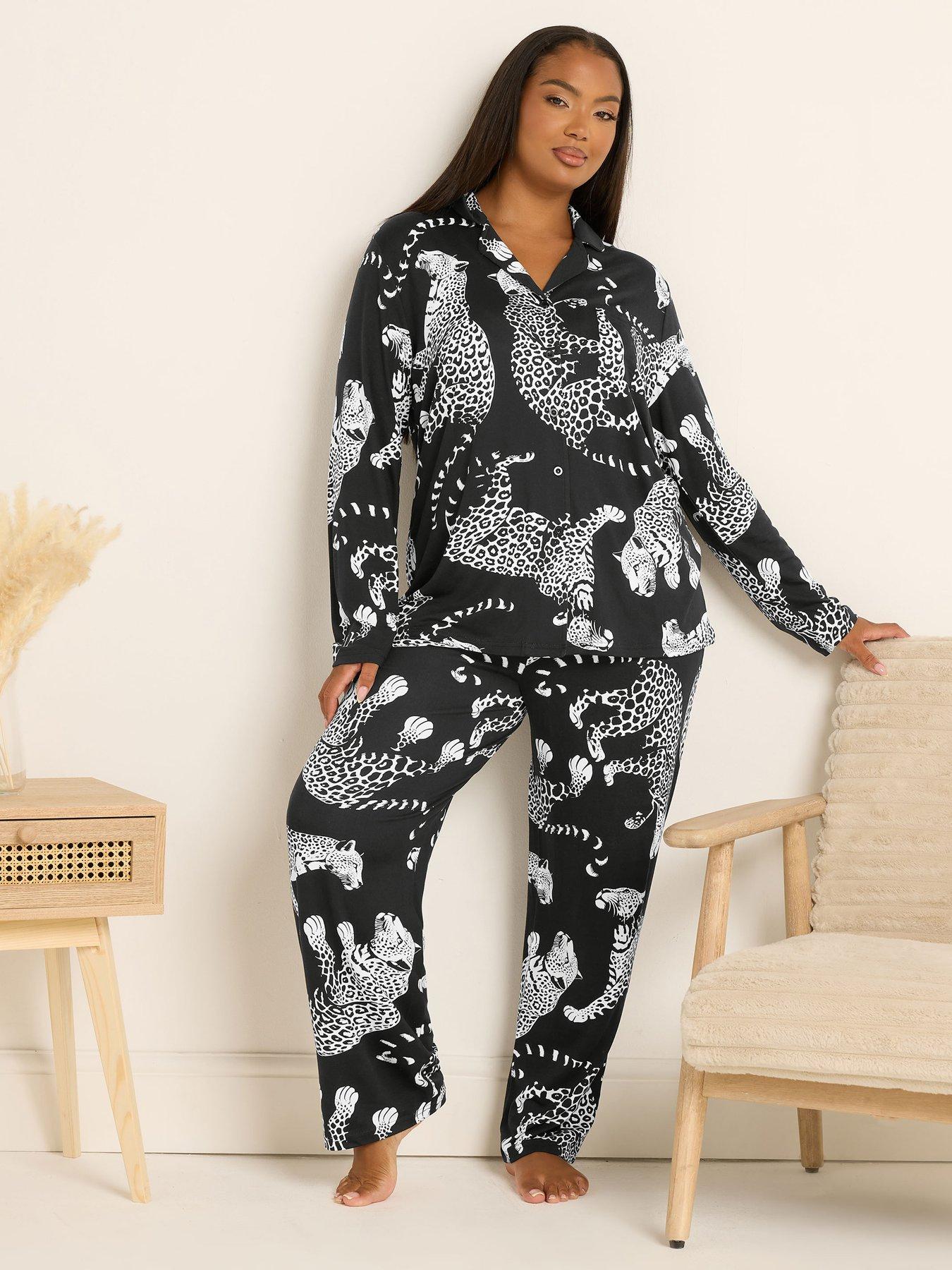 Image 3 of 4 of Yours Curve Soft Touch Leopard Button Pyjama Set - Black
