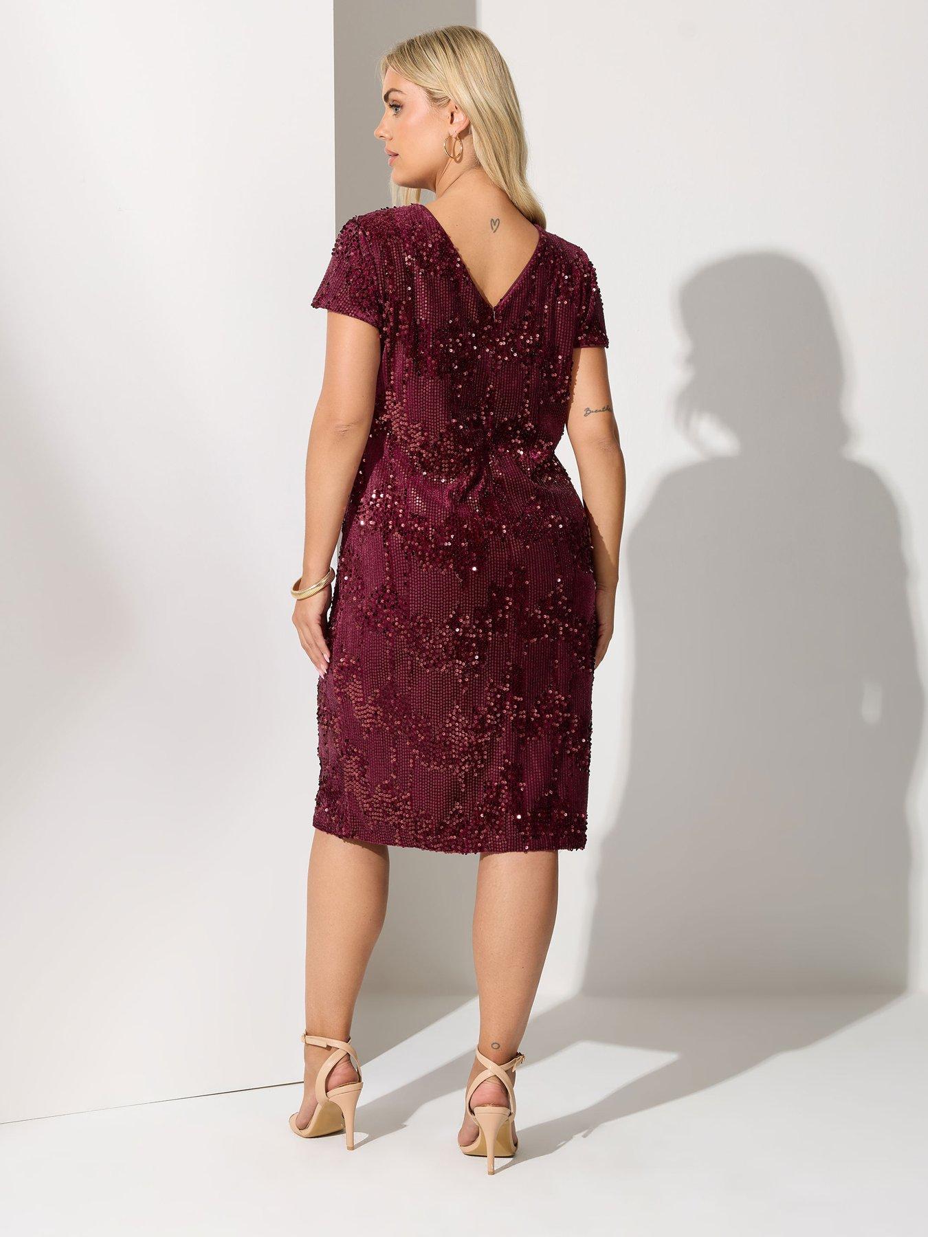 Image 2 of 4 of Yours Curve Sequin Velvet Cap Sleeve Shift Dress - Red