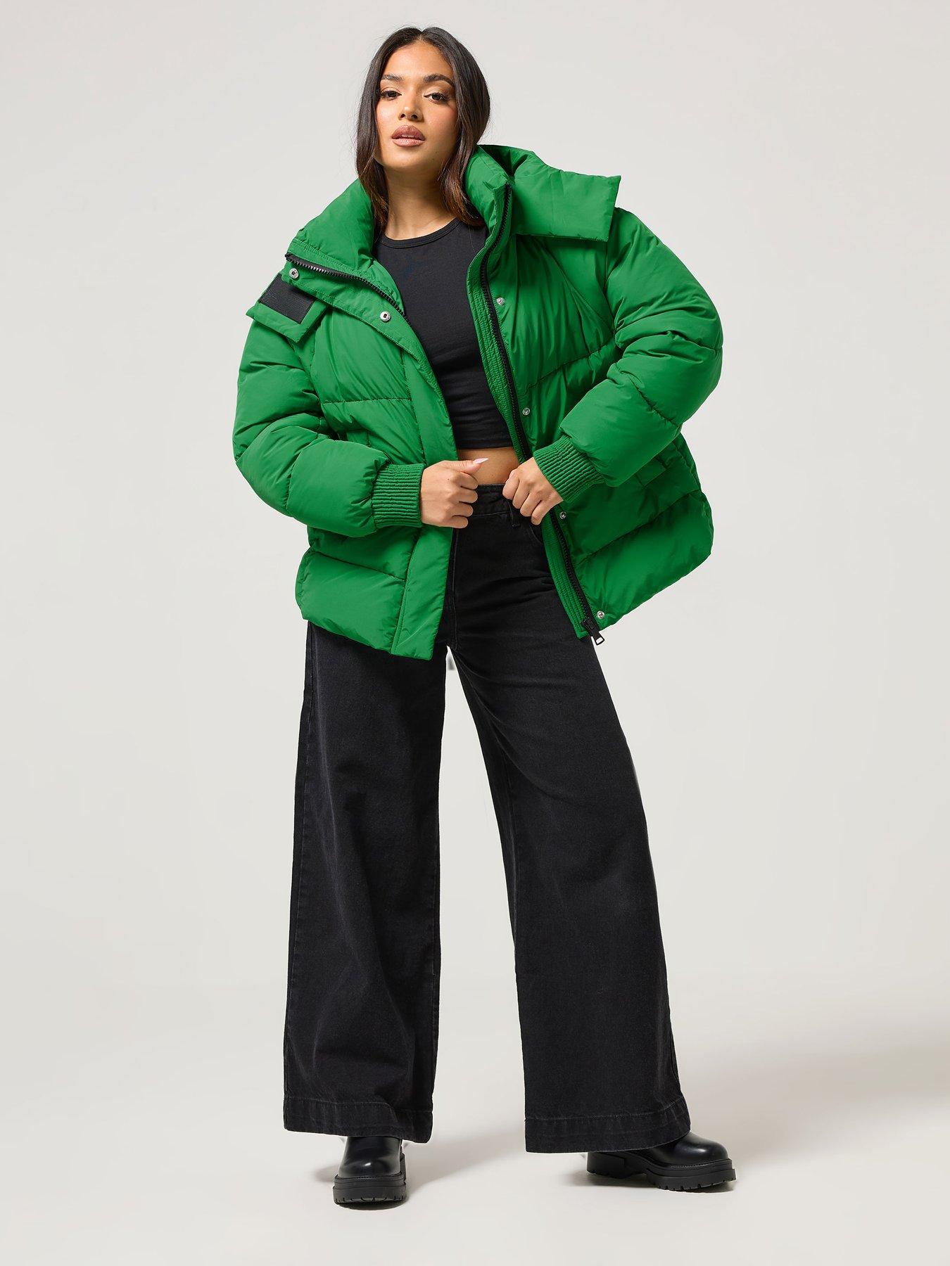 Image 3 of 4 of PixieGirl Petite Short Padded Hooded Jacket - Green