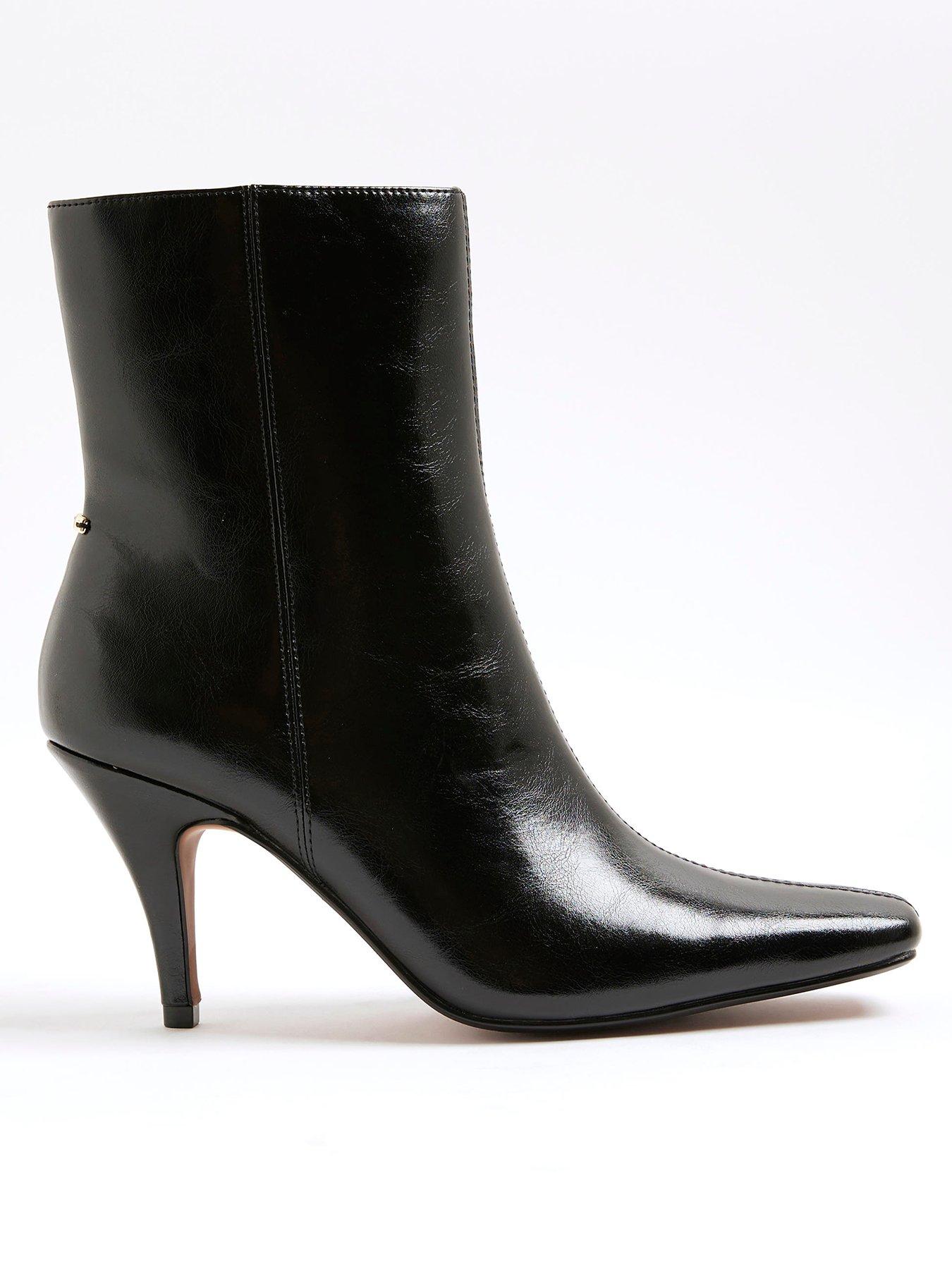 Image 2 of 5 of River Island Chisel Toe Heeled Ankle Boot - Black
