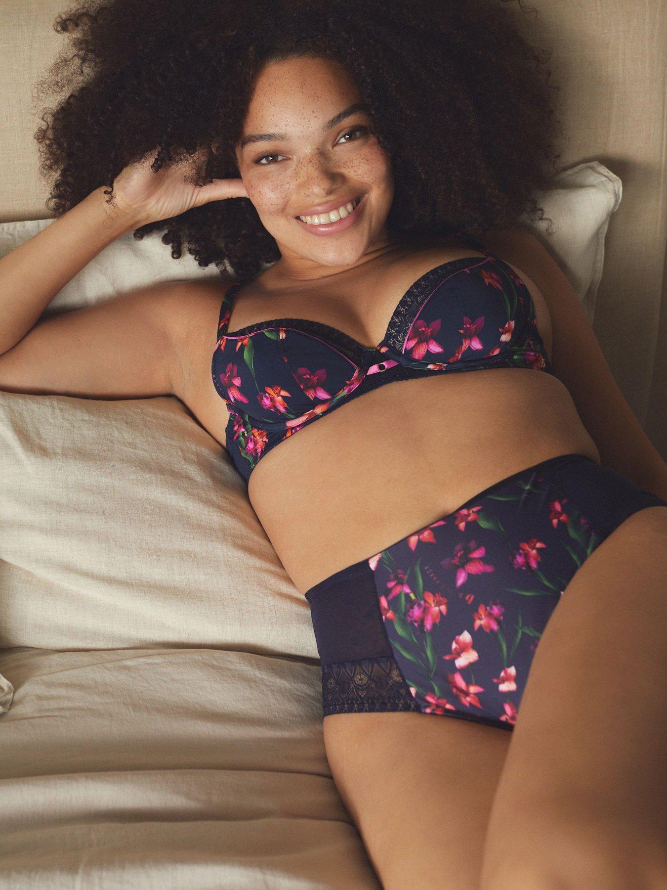 Image 4 of 6 of B By Ted Baker Navy High Waist 2 Pack - Navy Multi - Blue