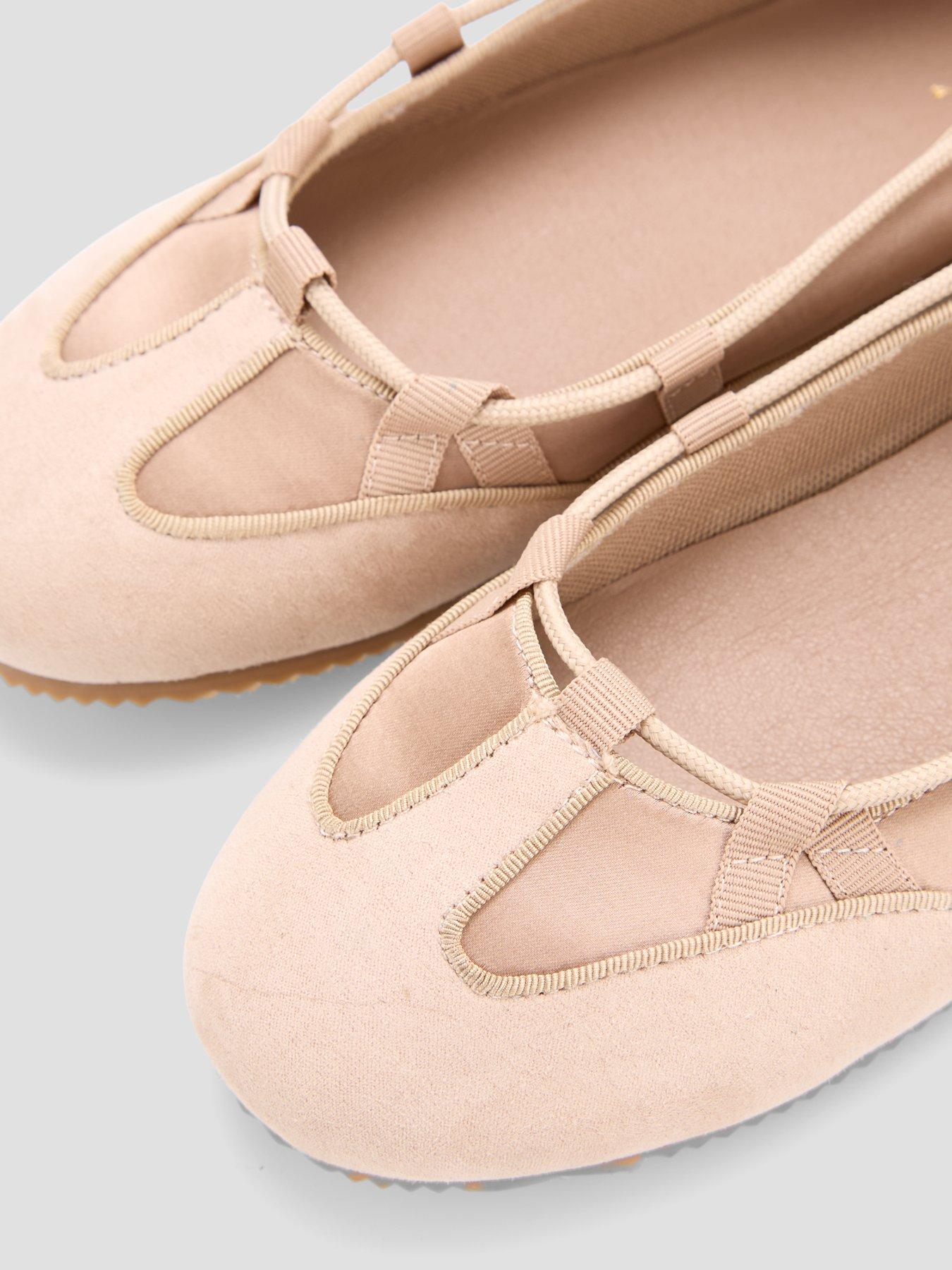 Image 6 of 7 of The Very Collection Sneakerina - Natural
