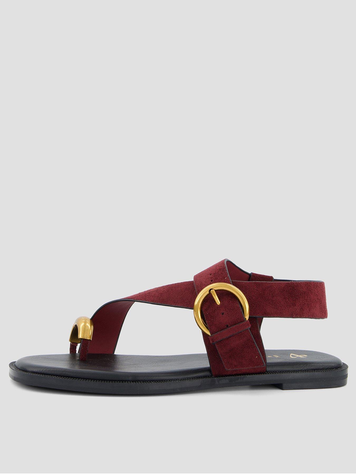 The Very Collection Flat Sandal With Toe Ring - Red