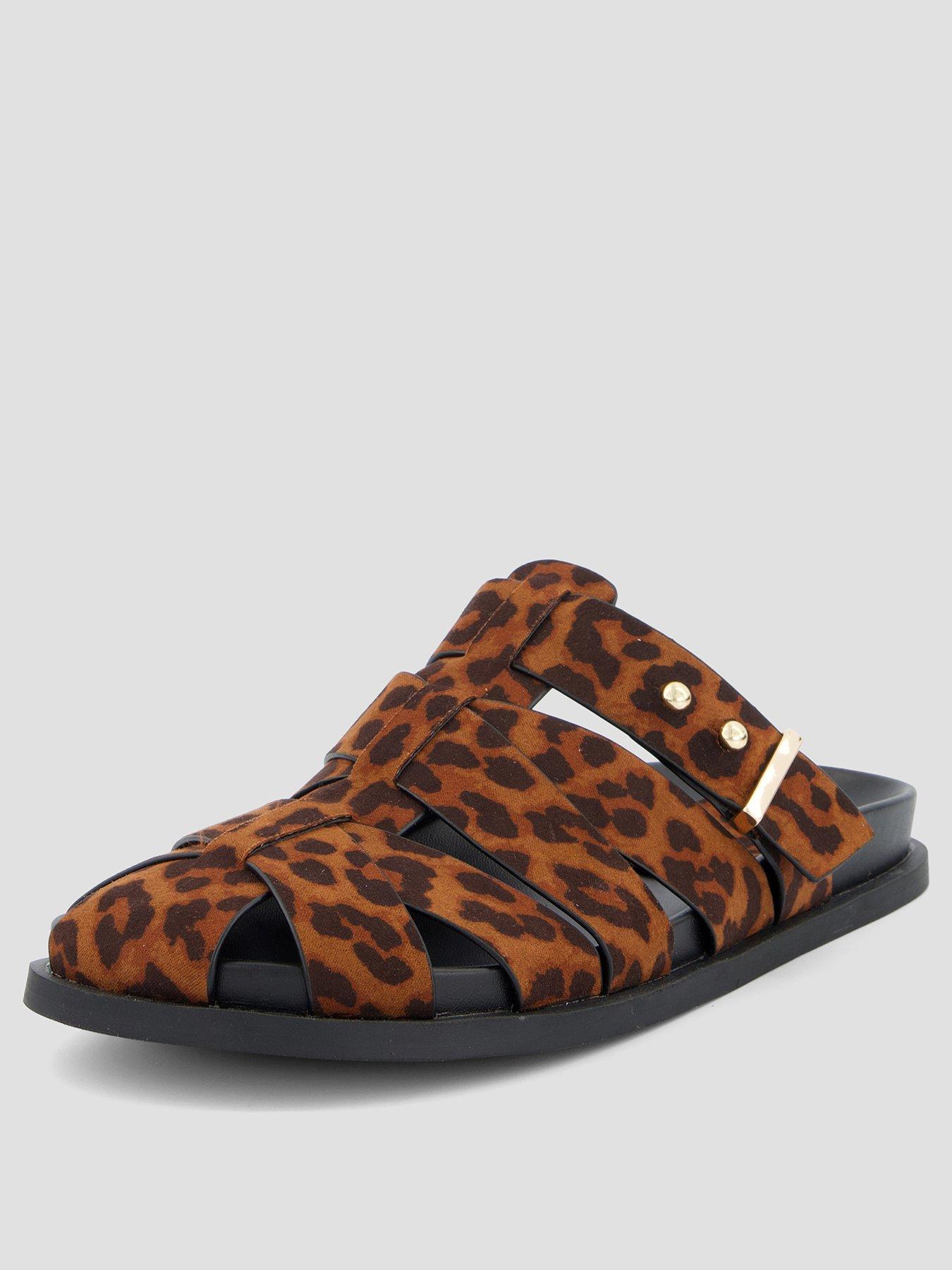 stillFront image of the-very-collection-caged-mule-clog-leopard
