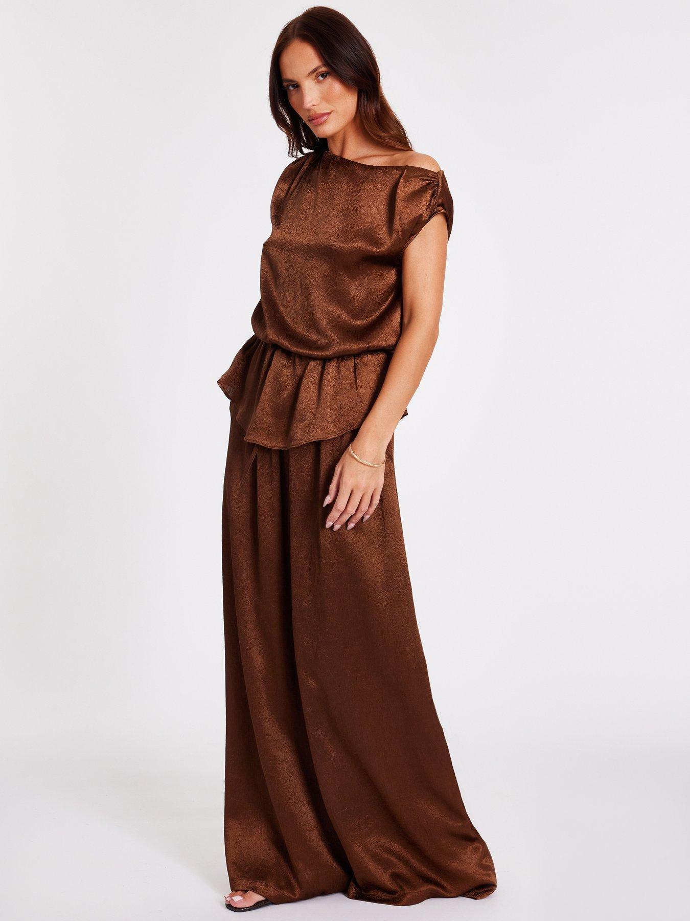 Image 3 of 6 of Quiz Brown Textured Satin Top