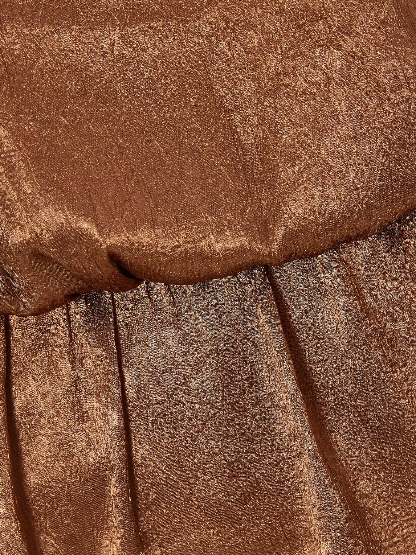 Image 6 of 6 of Quiz Brown Textured Satin Top