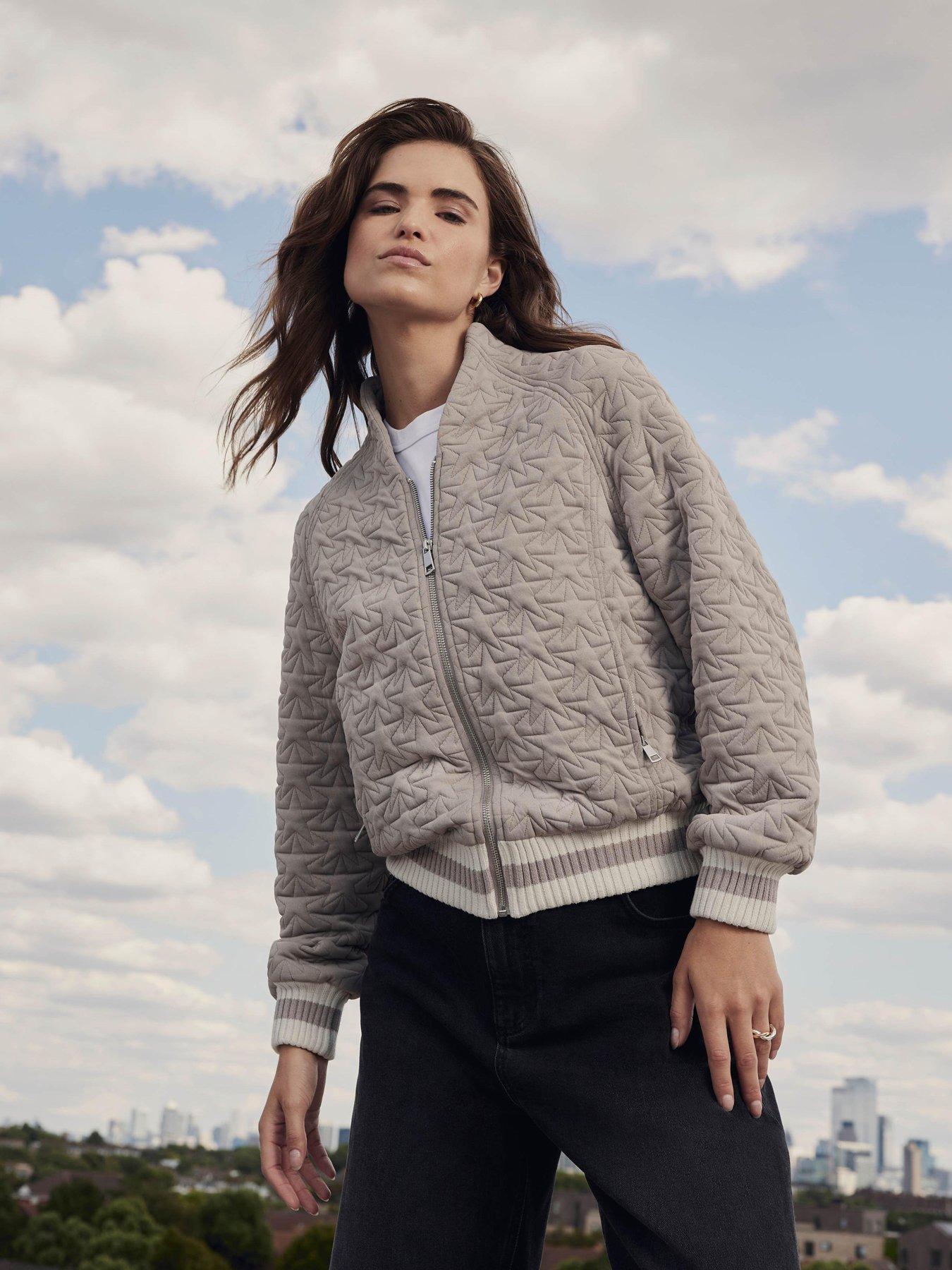 Image 2 of 6 of Mint Velvet Star Quilt Bomber - Grey