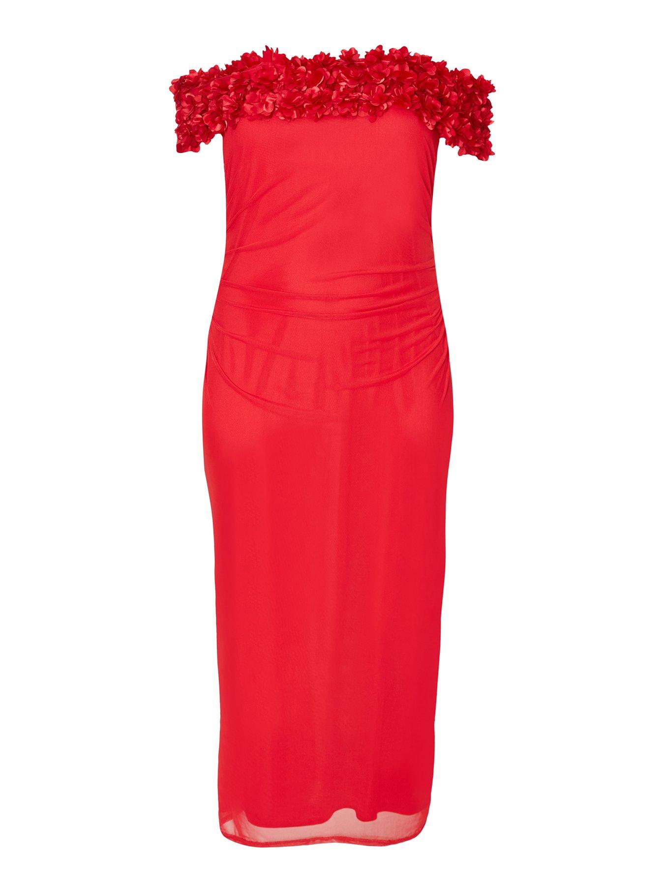 Image 4 of 6 of Quiz Curve Red Floral Bardot Midaxi Dress