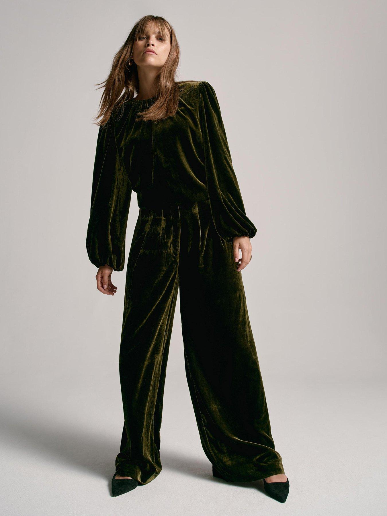 Image 3 of 6 of Mint Velvet Bubble Top - Green