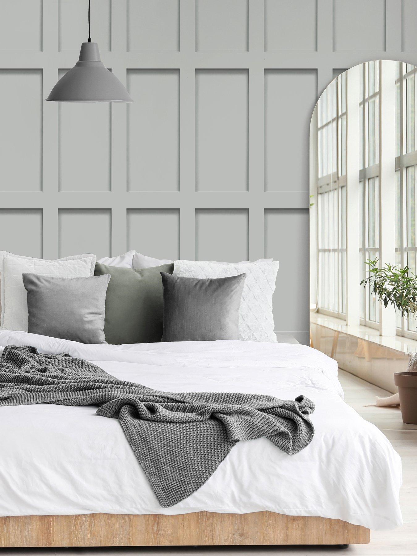 The Very Collection Linear Floral Sage