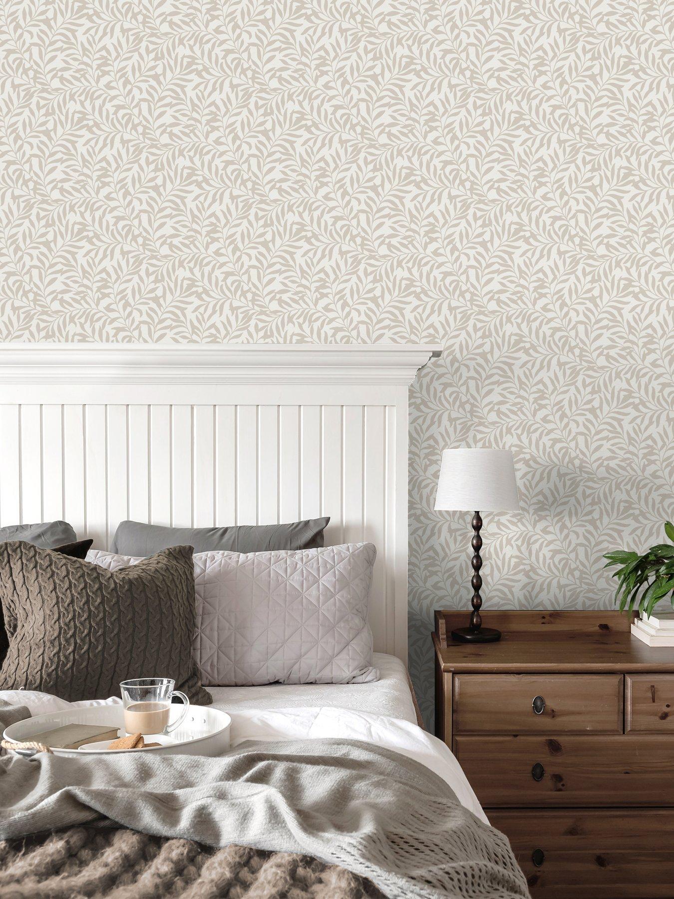 The Very Collection Trailing Leaf Natural Wallpaper