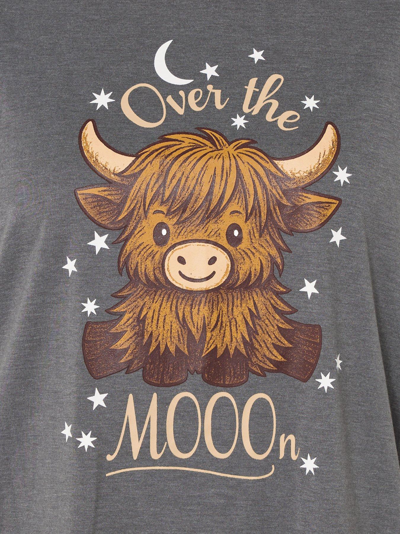  image of yours-curve-highland-cow-sleeptee-nightdress-grey
