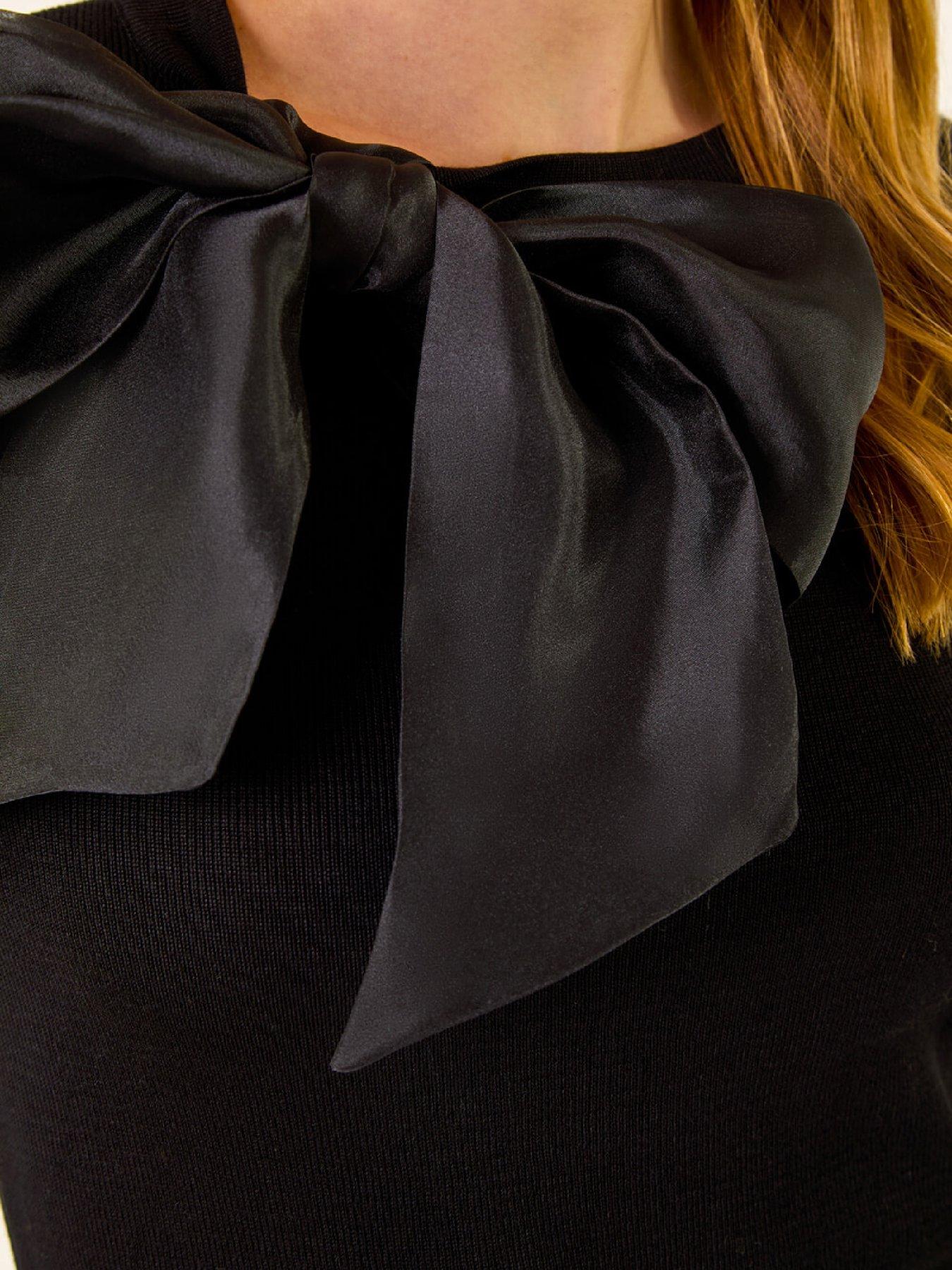  image of roman-bow-tie-knit-jumper-black