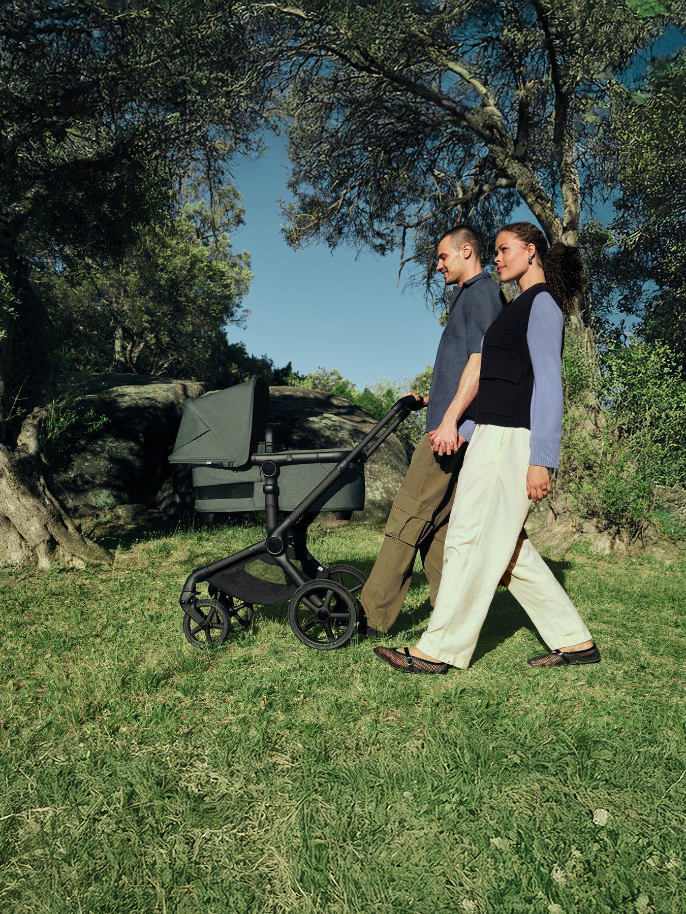 Image 7 of 7 of Bugaboo Fox 5 Renew Complete Pushchair - Black/Forest Green
