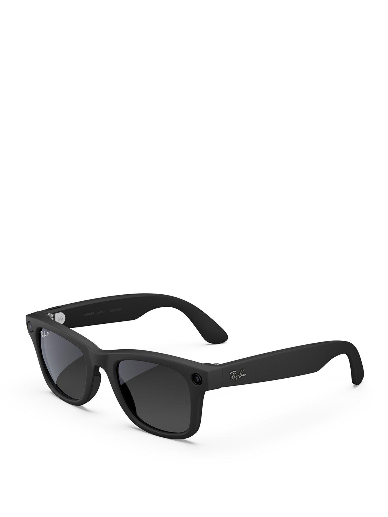 Image 1 of 8 of Ray-Ban Meta Wayfarer Large (Gen 2) - Matte Black, Polarised Gradient Graphite lenses