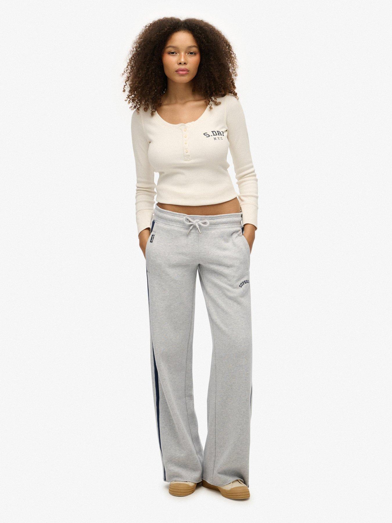  image of superdry-essential-logo-straight-jogger-glacier-grey-marl