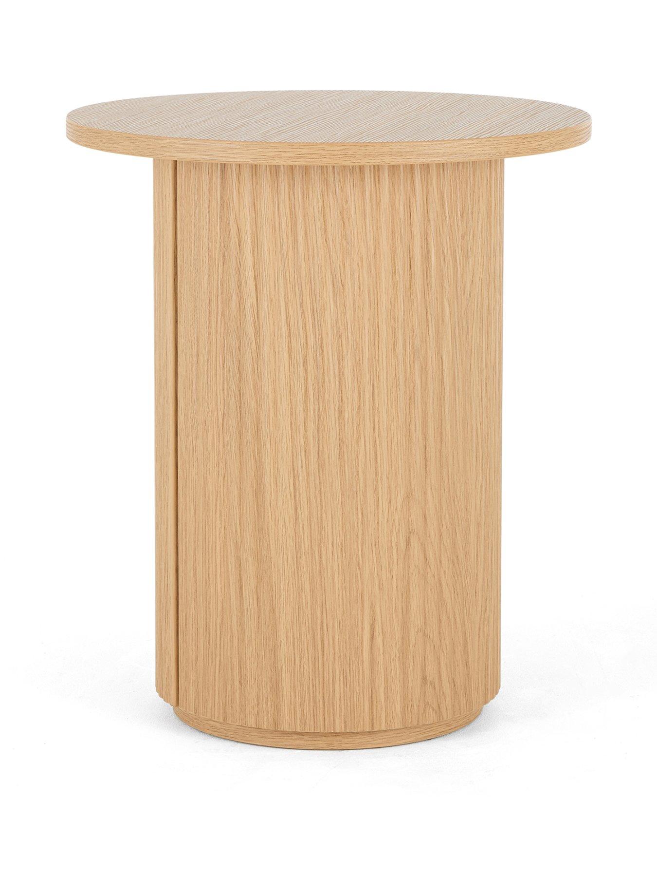 stillFront image of the-very-collection-carina-full-side-table-oak