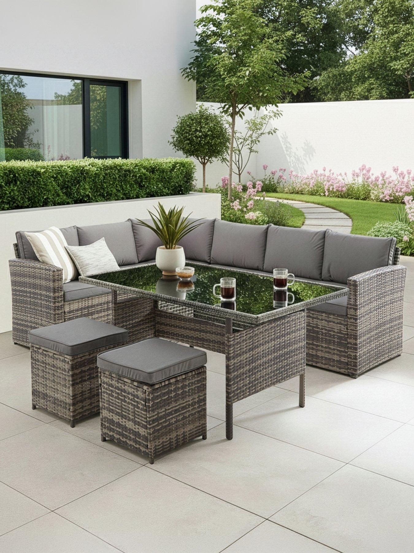 The Very Collection Hamilton Corner Dining Set