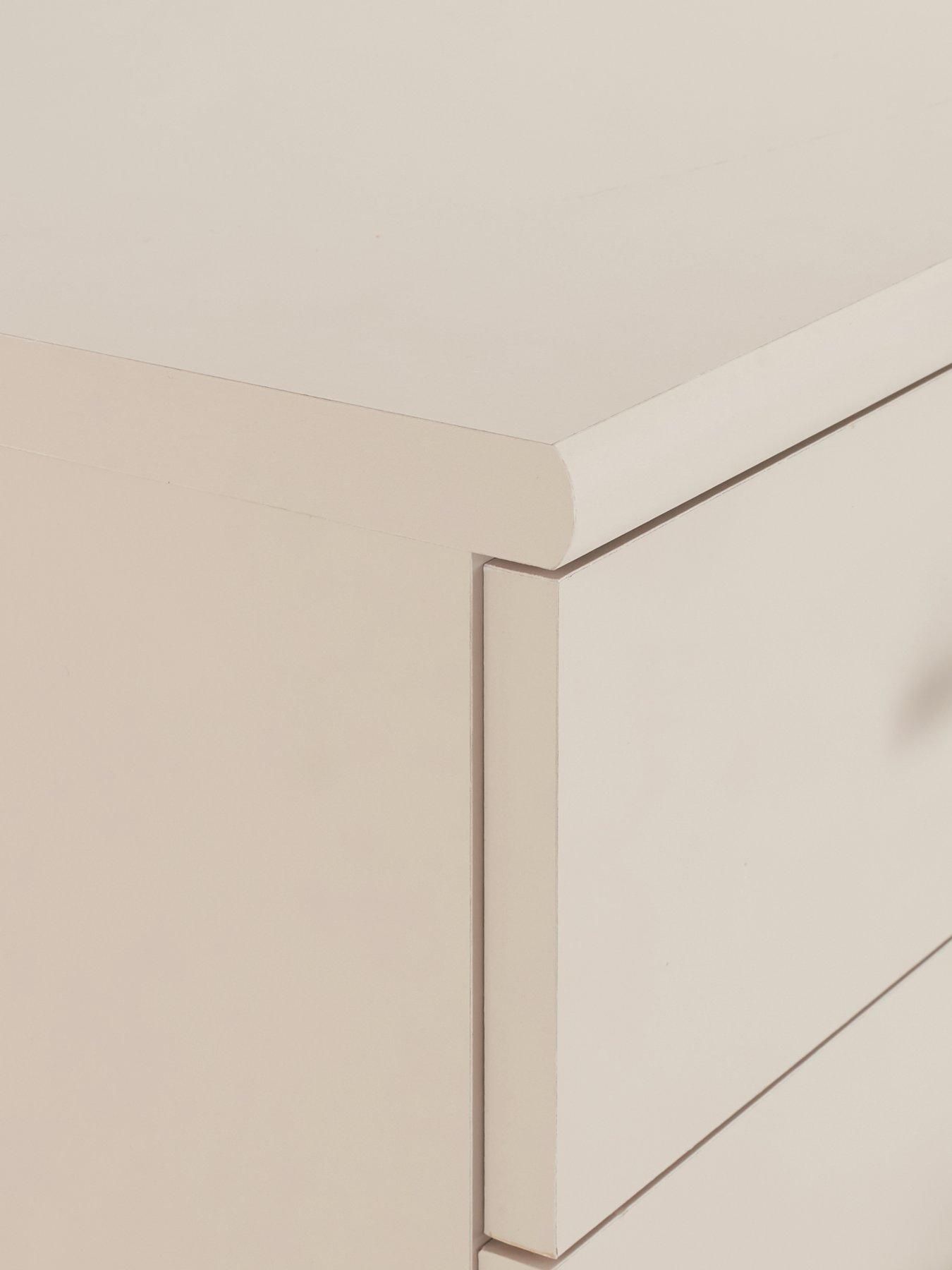 Image 7 of 7 of The Very Collection Prague Graduated 5 +&nbsp;5 Chest - Oatmeal - FSC&reg; Certified