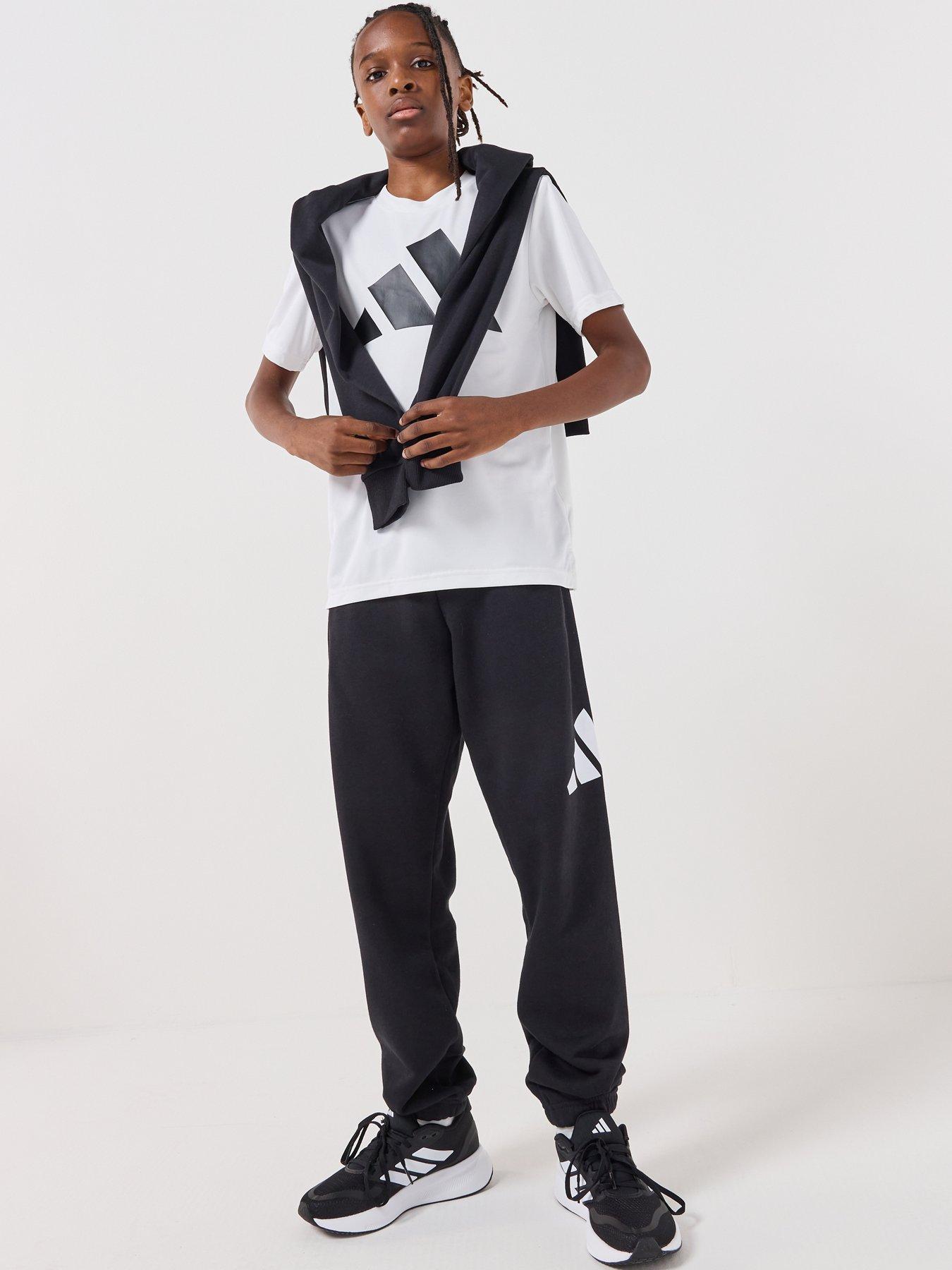 Image 3 of 6 of adidas Junior Unisex Train Essentials T-Shirt - White