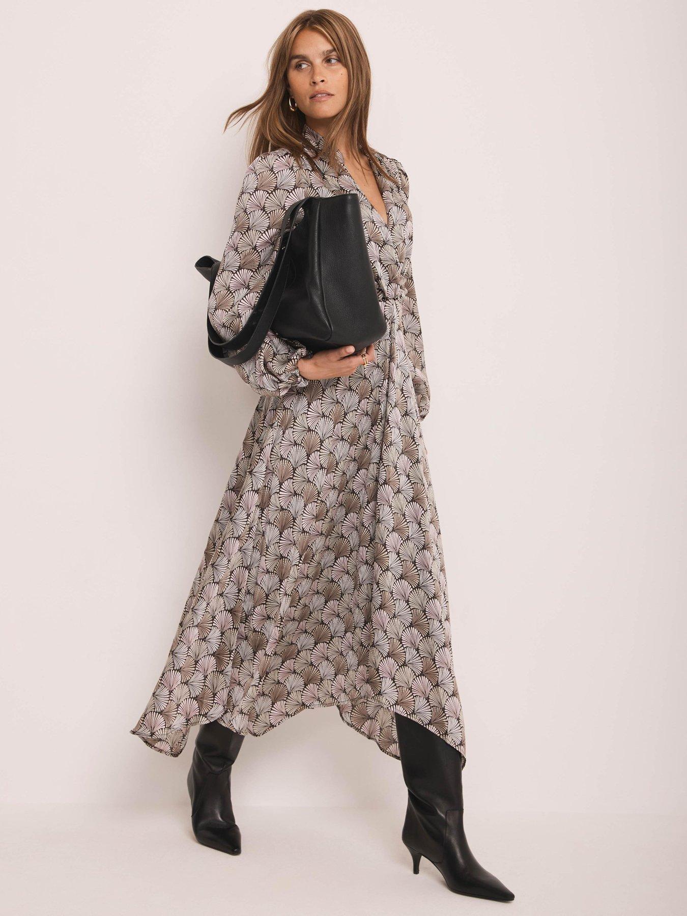 Mint Velvet Grey Geo Print Dress - Cream