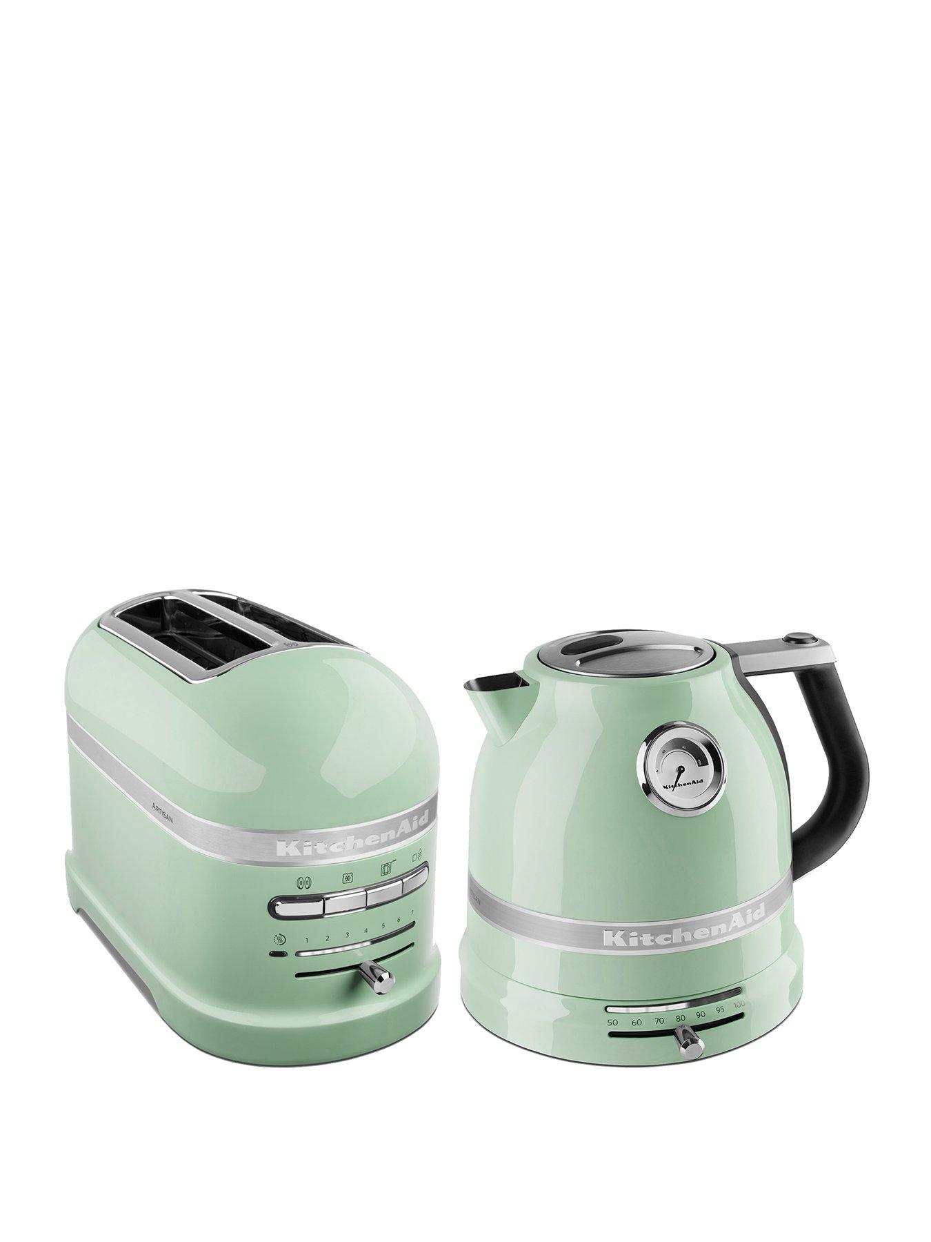 KitchenAid Artisan Kettle and 2 slot toaster Pistachio