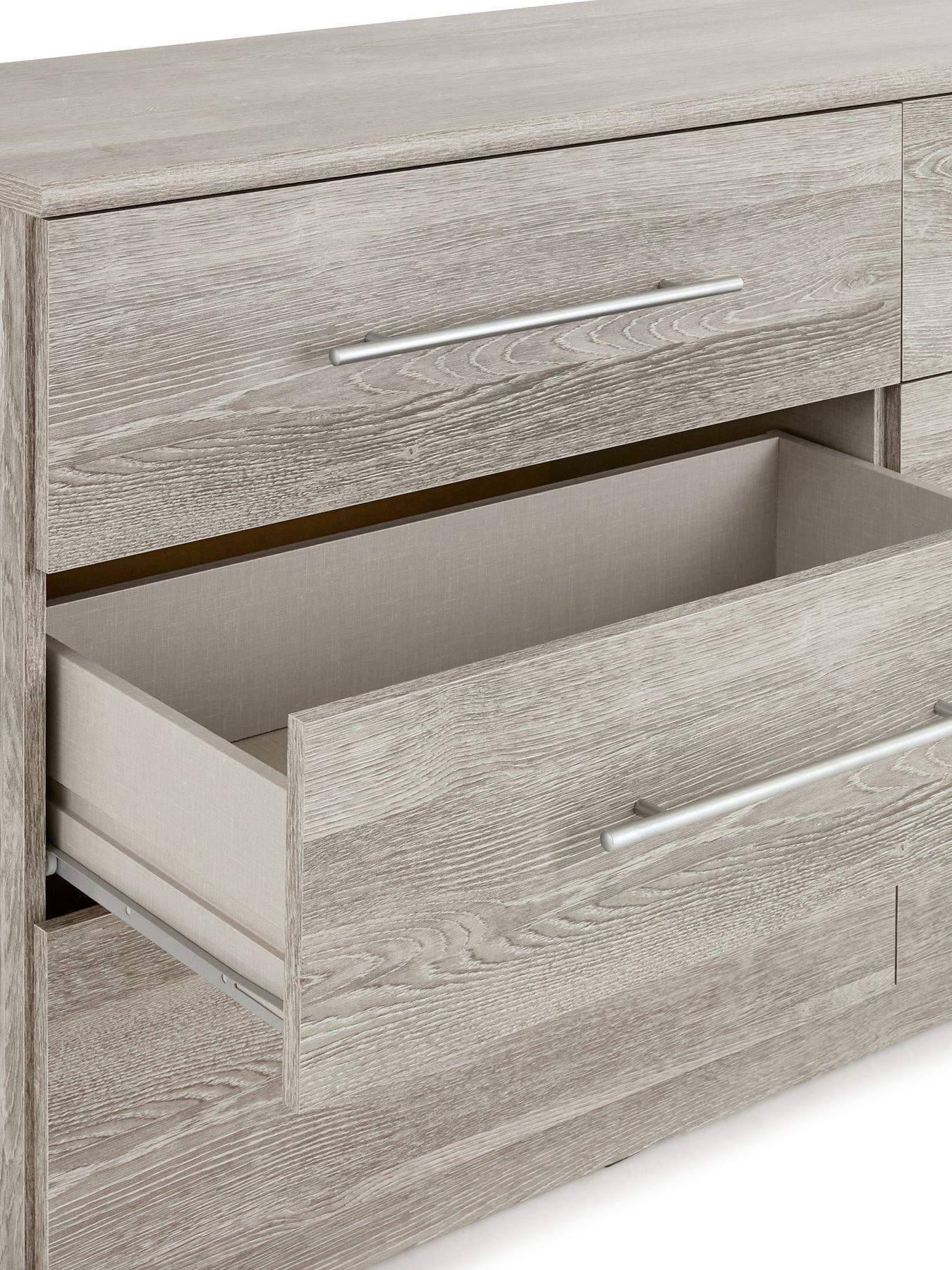Image 5 of 7 of The Very Collection Prague 6 Drawer Chest - FSC&reg; Certified
