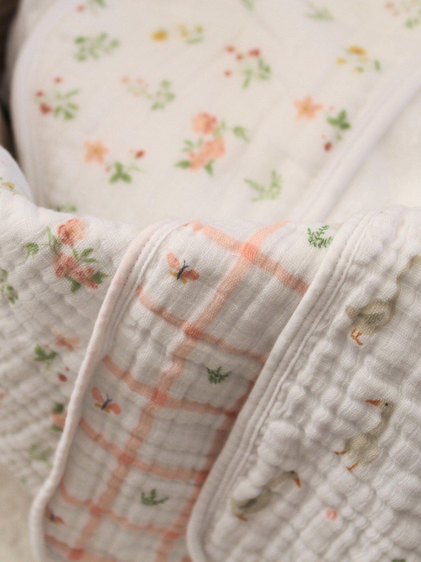 Image 4 of 4 of aden + anais Essentials 2-Pack Hooded Towel - Country Floral