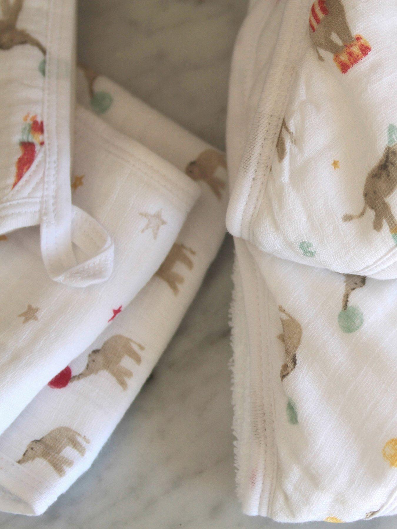 Image 4 of 6 of aden + anais Essentials 2-Pack Hooded Towel - Elephant Circus